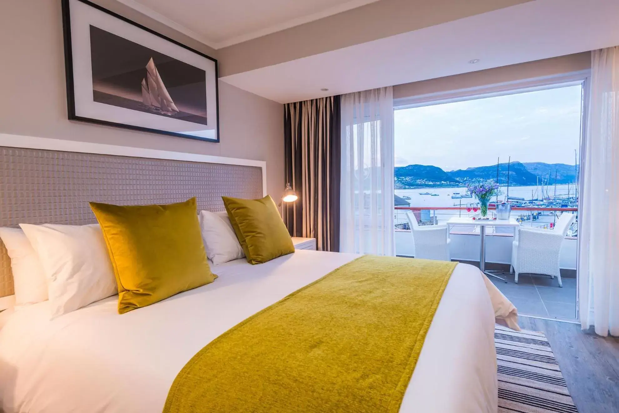 Bed in Simon's Town Quayside Hotel