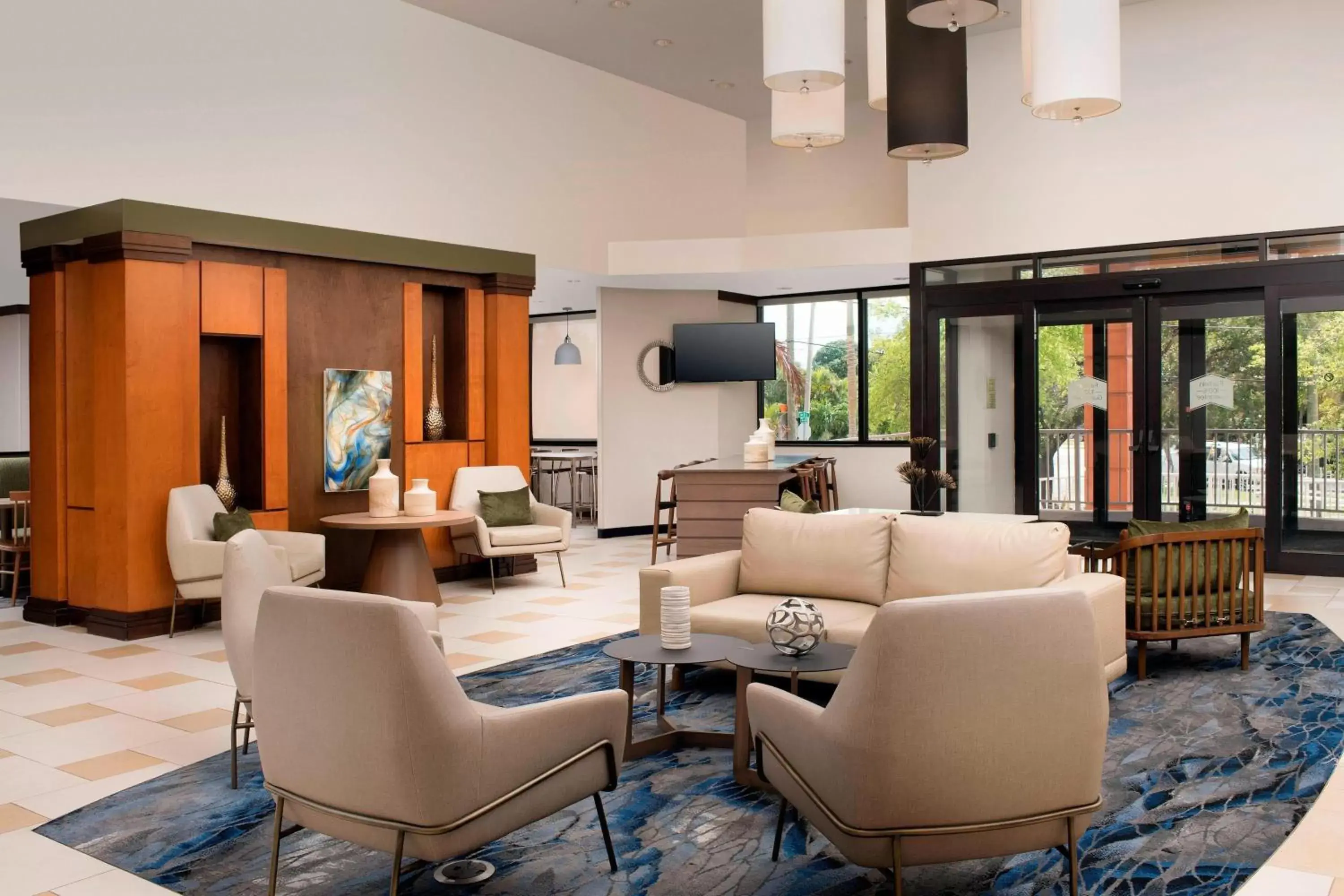 Lobby or reception, Seating Area in Fairfield Inn & Suites by Marriott Miami Airport South