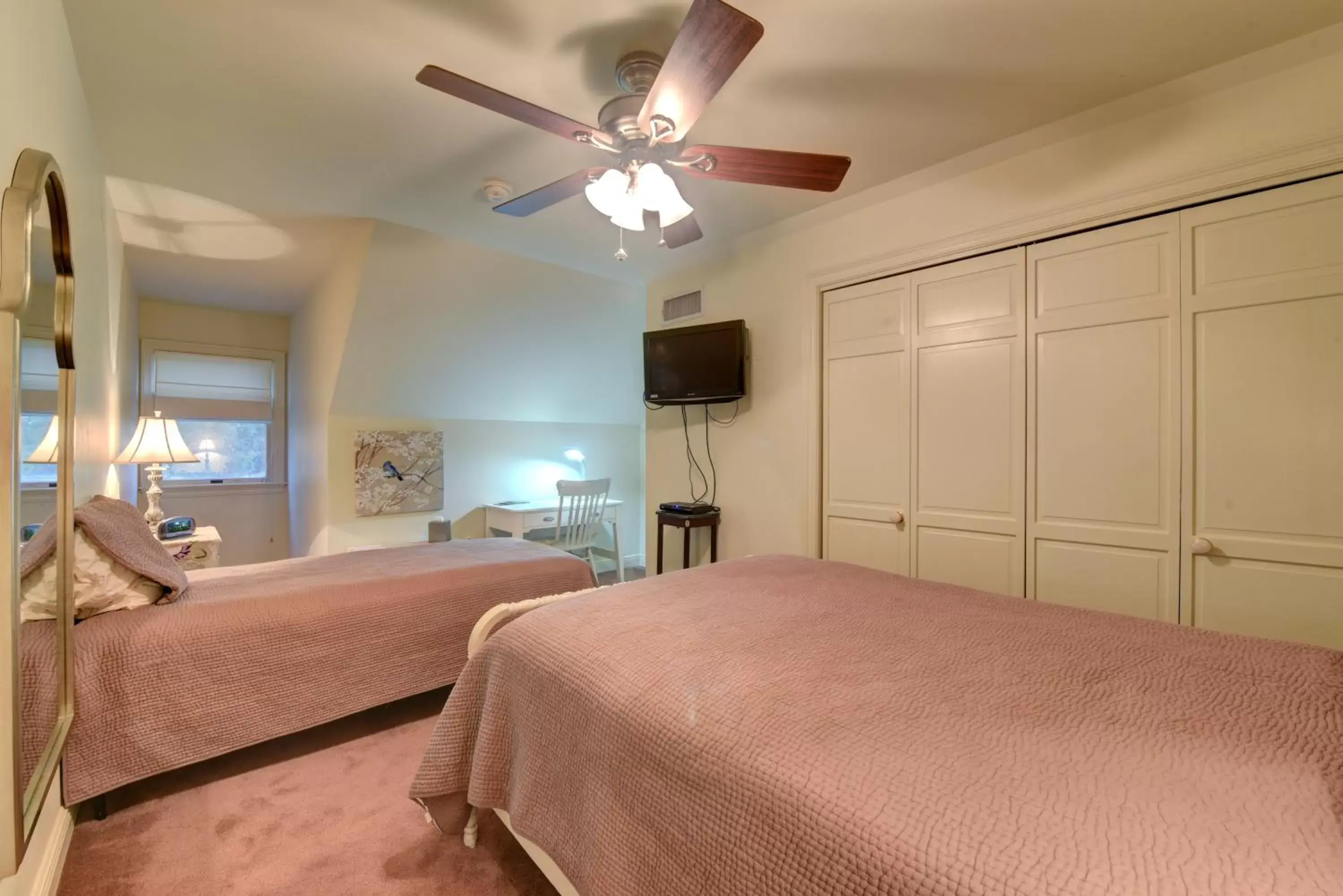 Bedroom, Bed in A Chateau on the Bayou Bed & Breakfast