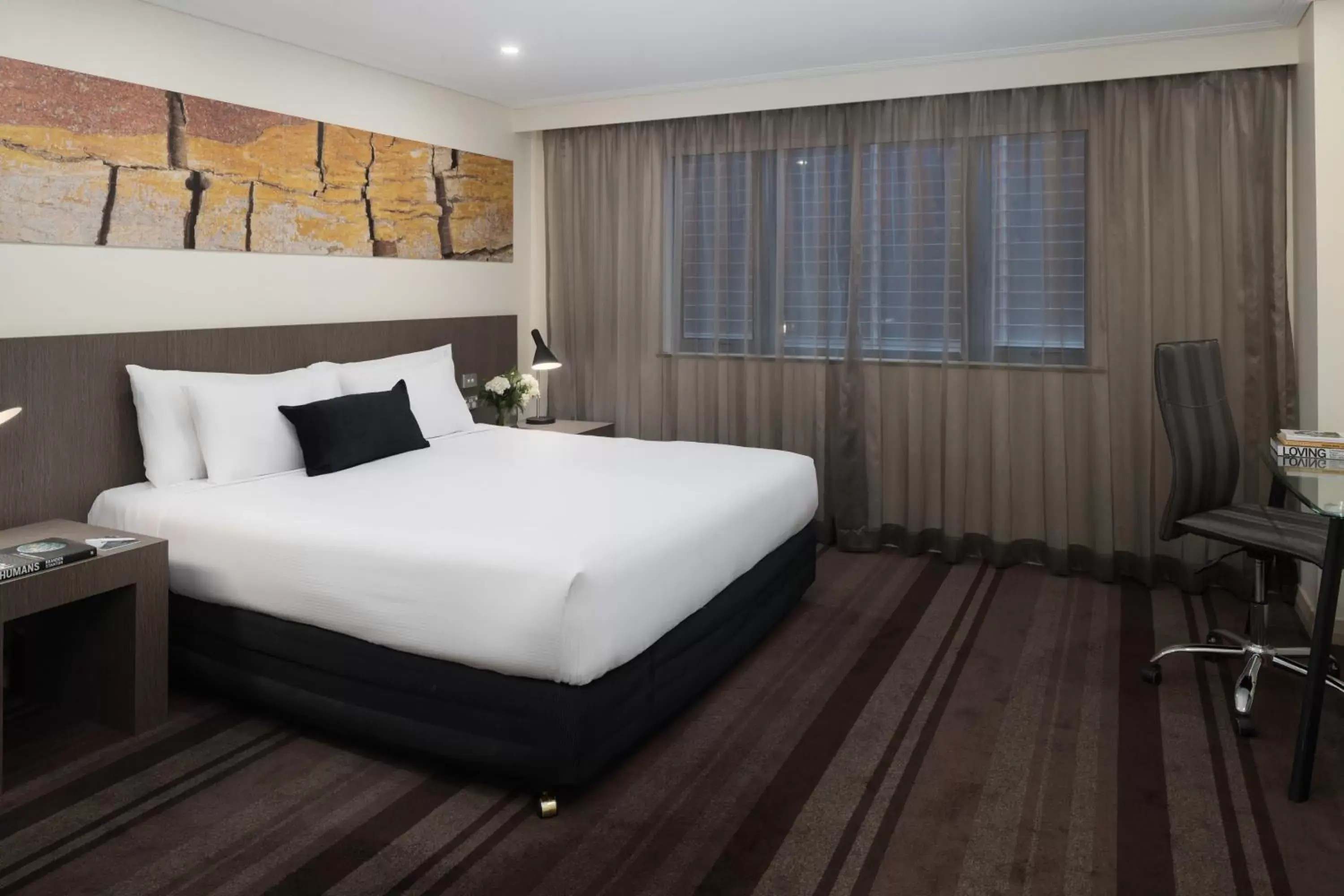 Bedroom, Bed in Rydges World Square