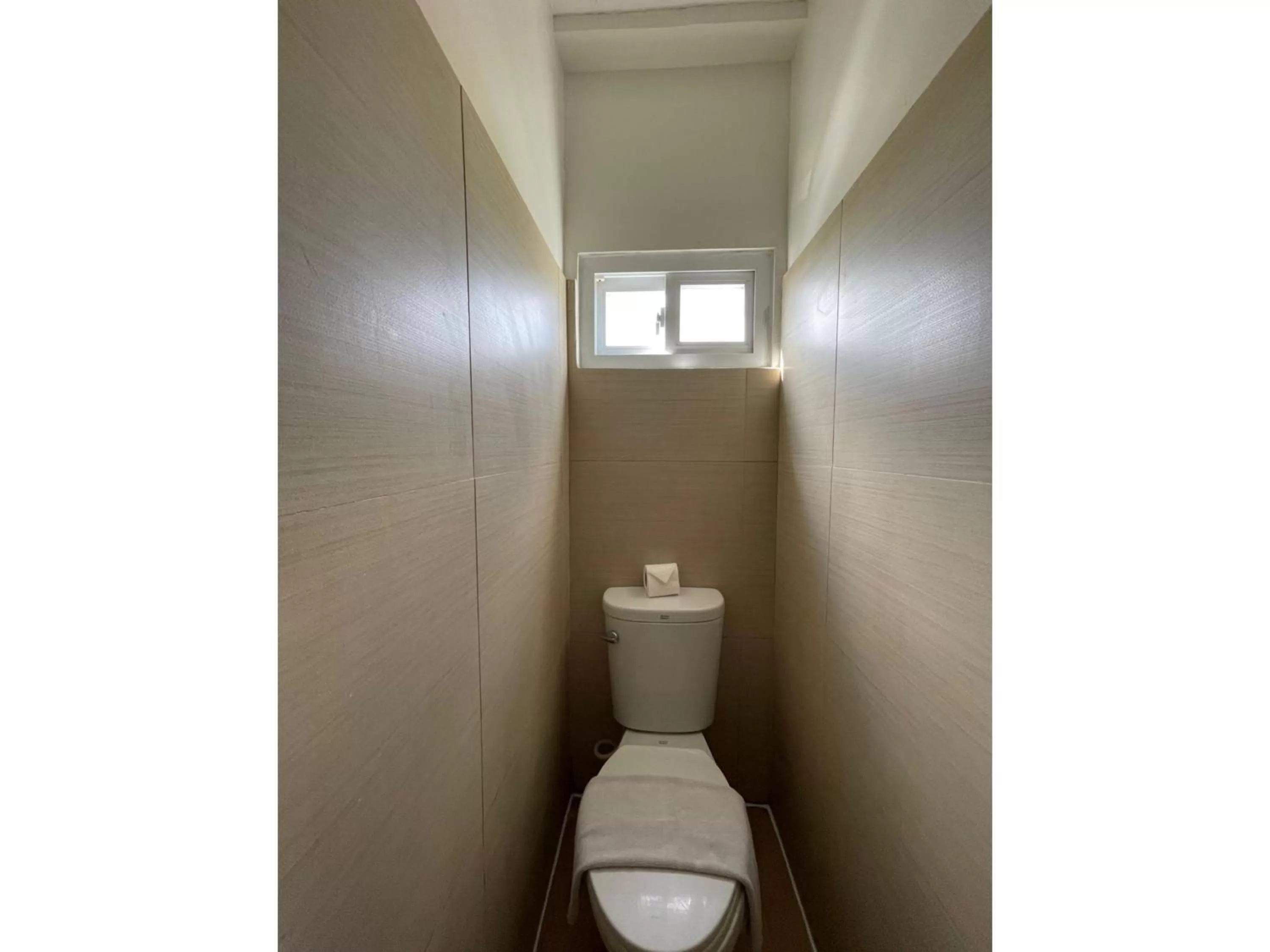 Bathroom in OYO 823 Stay Inn