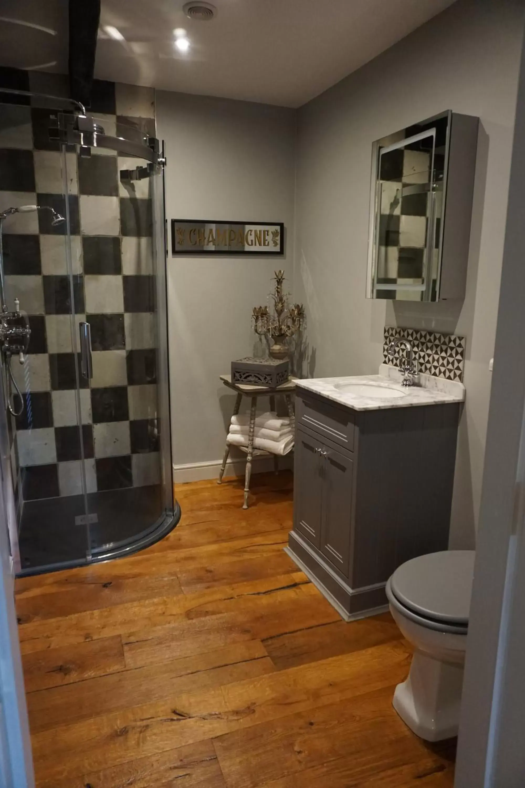 Bathroom in The Tickled Trout Inn Bilton-in-Ainsty