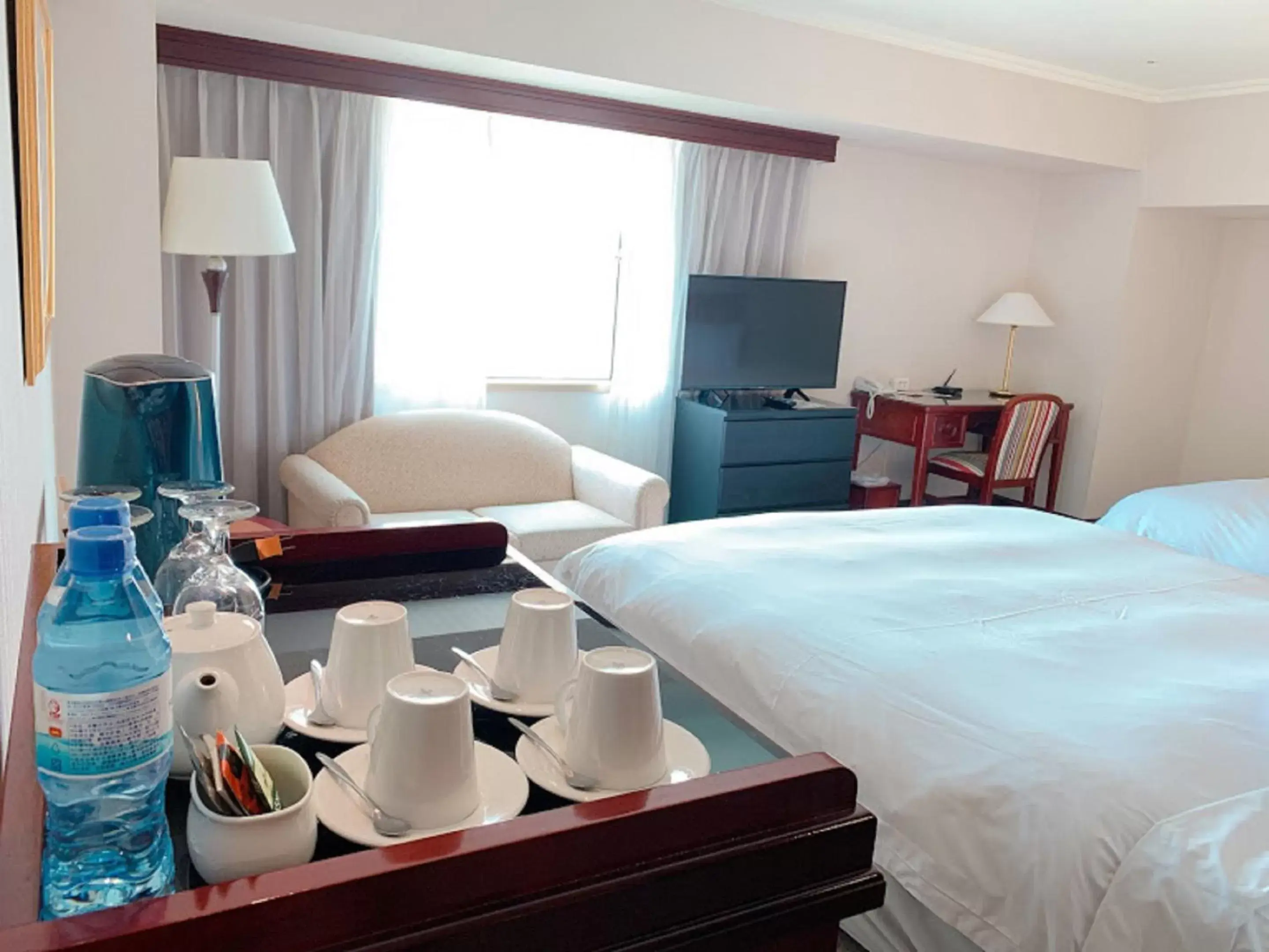 Premier Executive Twin Room in The Howard Plaza Hotel Kaohsiung