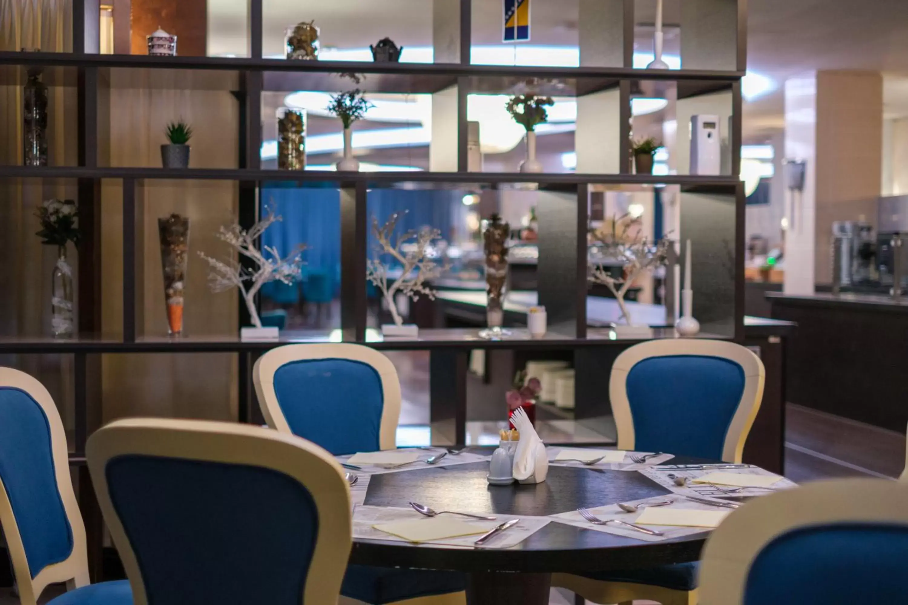 Restaurant/places to eat in Malak Regency Hotel Restaurant/places to eat in Malak Regency Hotel