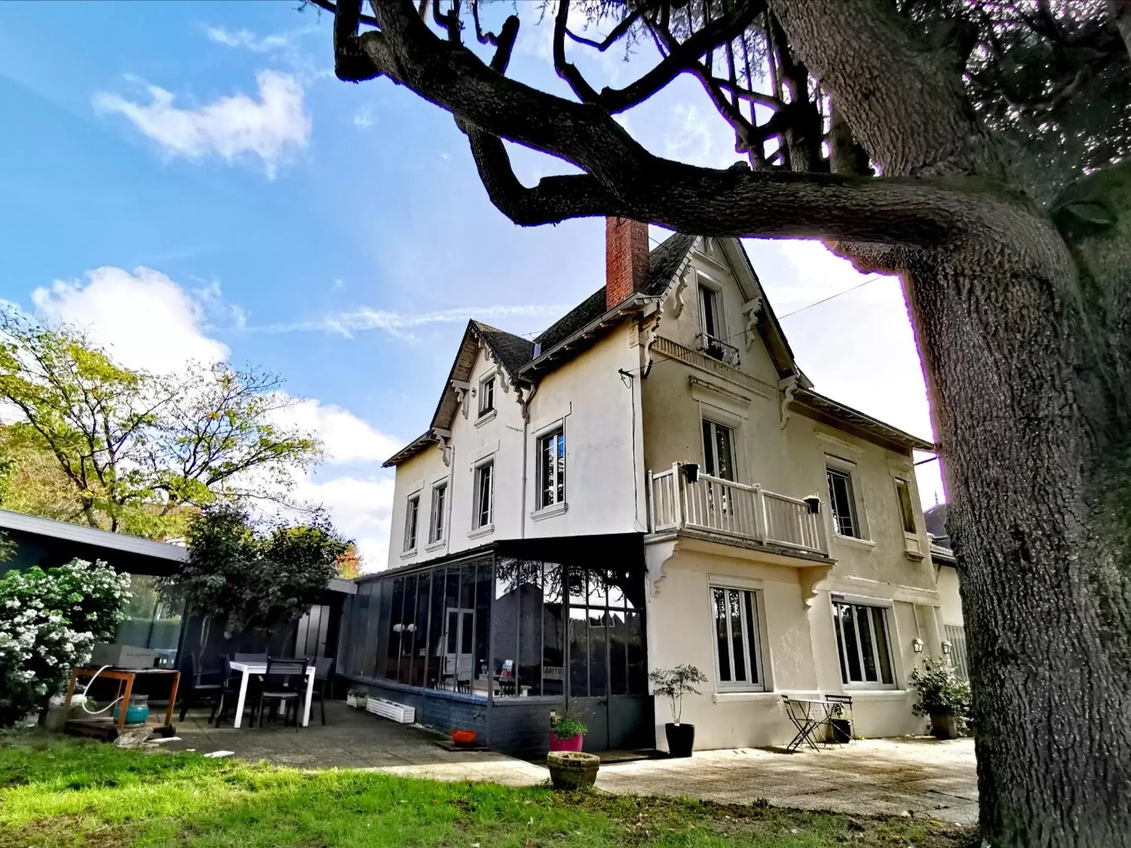 Property Building in Chambres d'hôtes La Maison Blanche