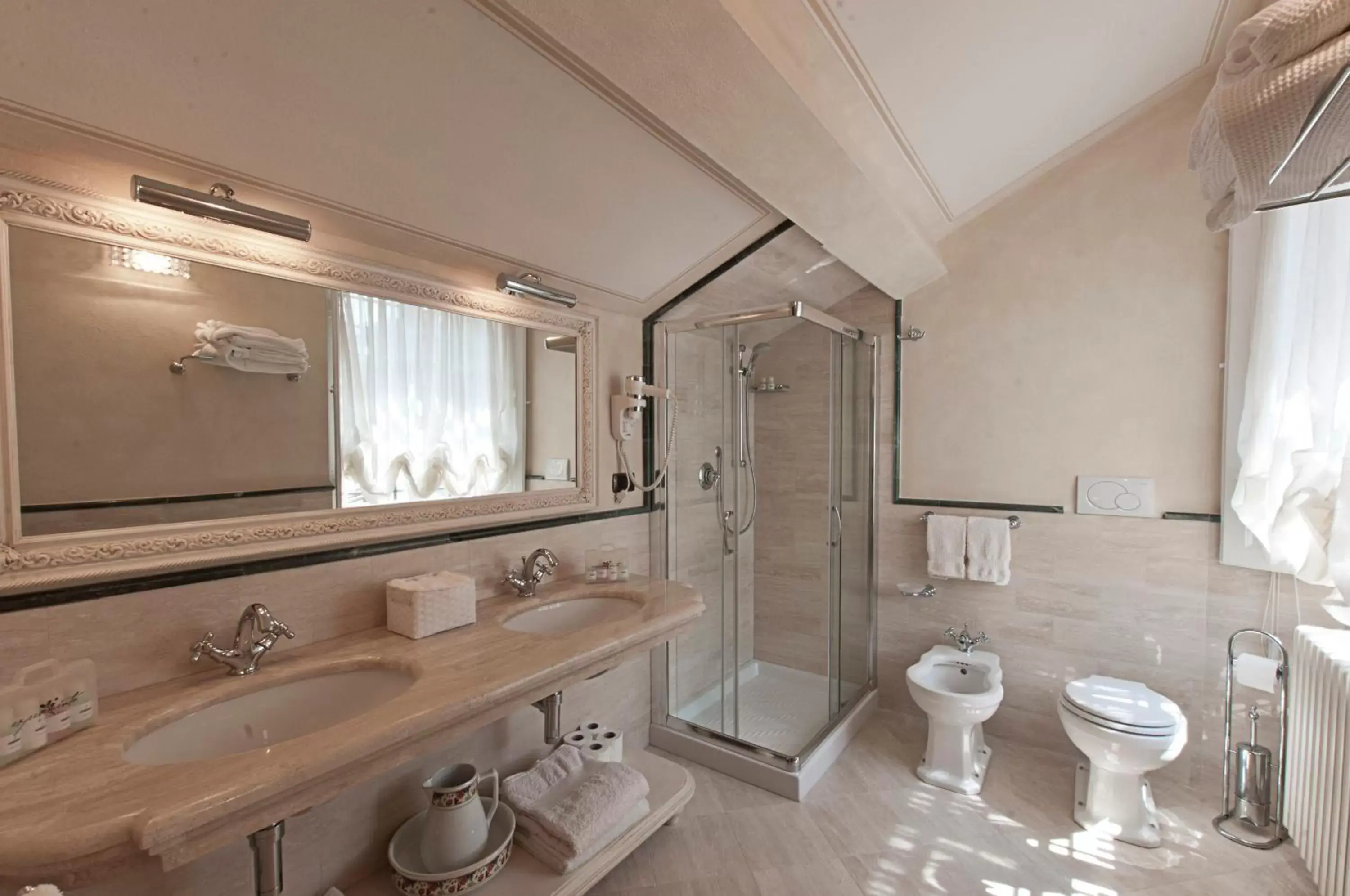 Bathroom in Villa Scorzi - Residenza d'Epoca - Adults only