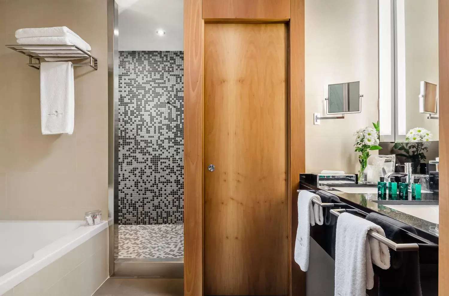 Bathroom in Gran Hotel La Perla Bathroom in Gran Hotel La Perla