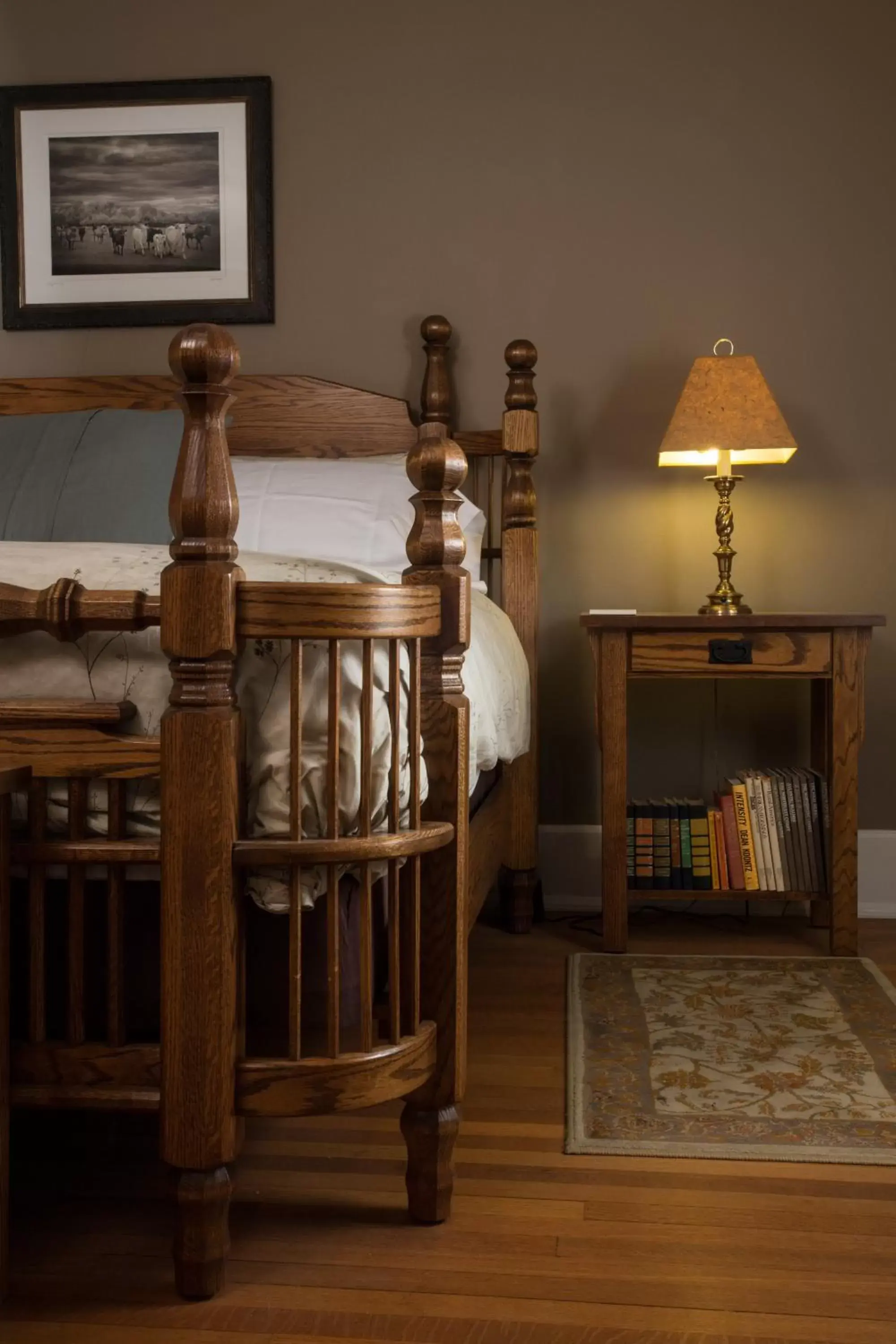 Decorative detail, Bed in Stewart Inn