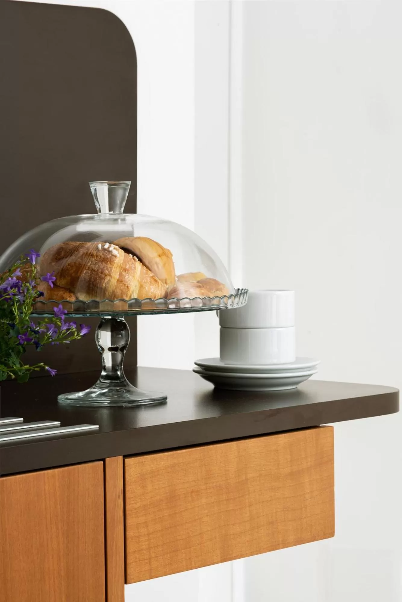 Food and drinks in Petrucci Garden B&B