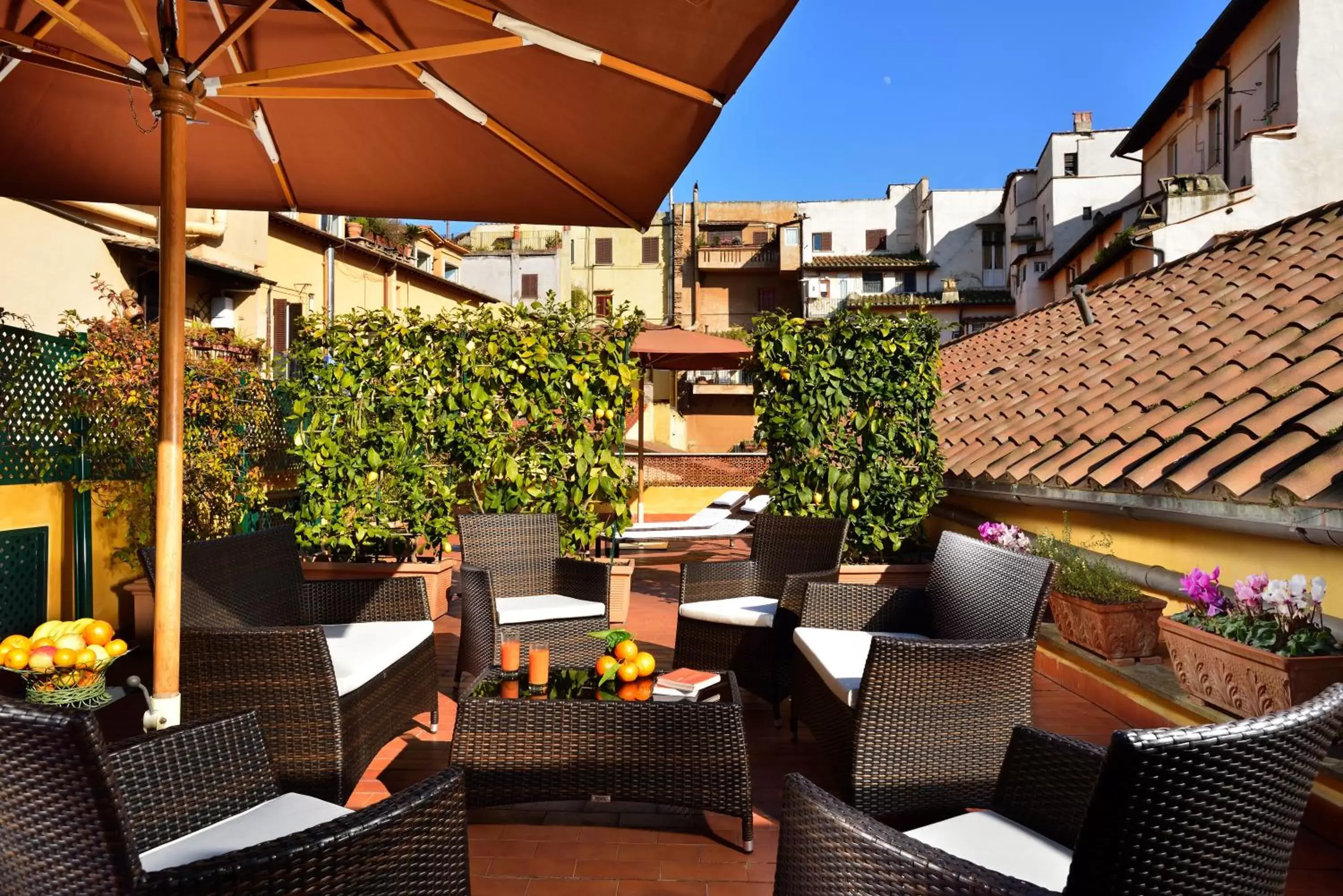 Balcony/Terrace, Restaurant/Places to Eat in Hotel Santa Maria