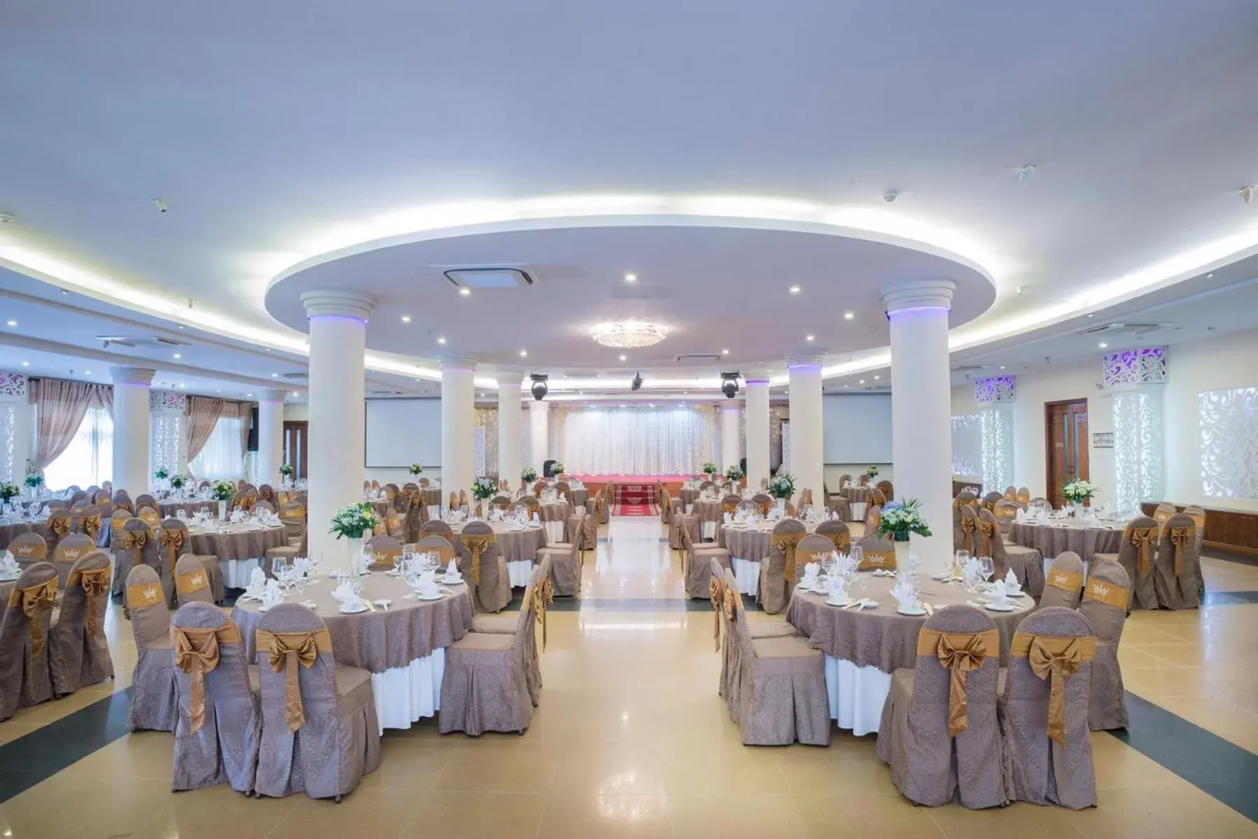 Banquet/Function facilities, Banquet Facilities in Palace Hotel