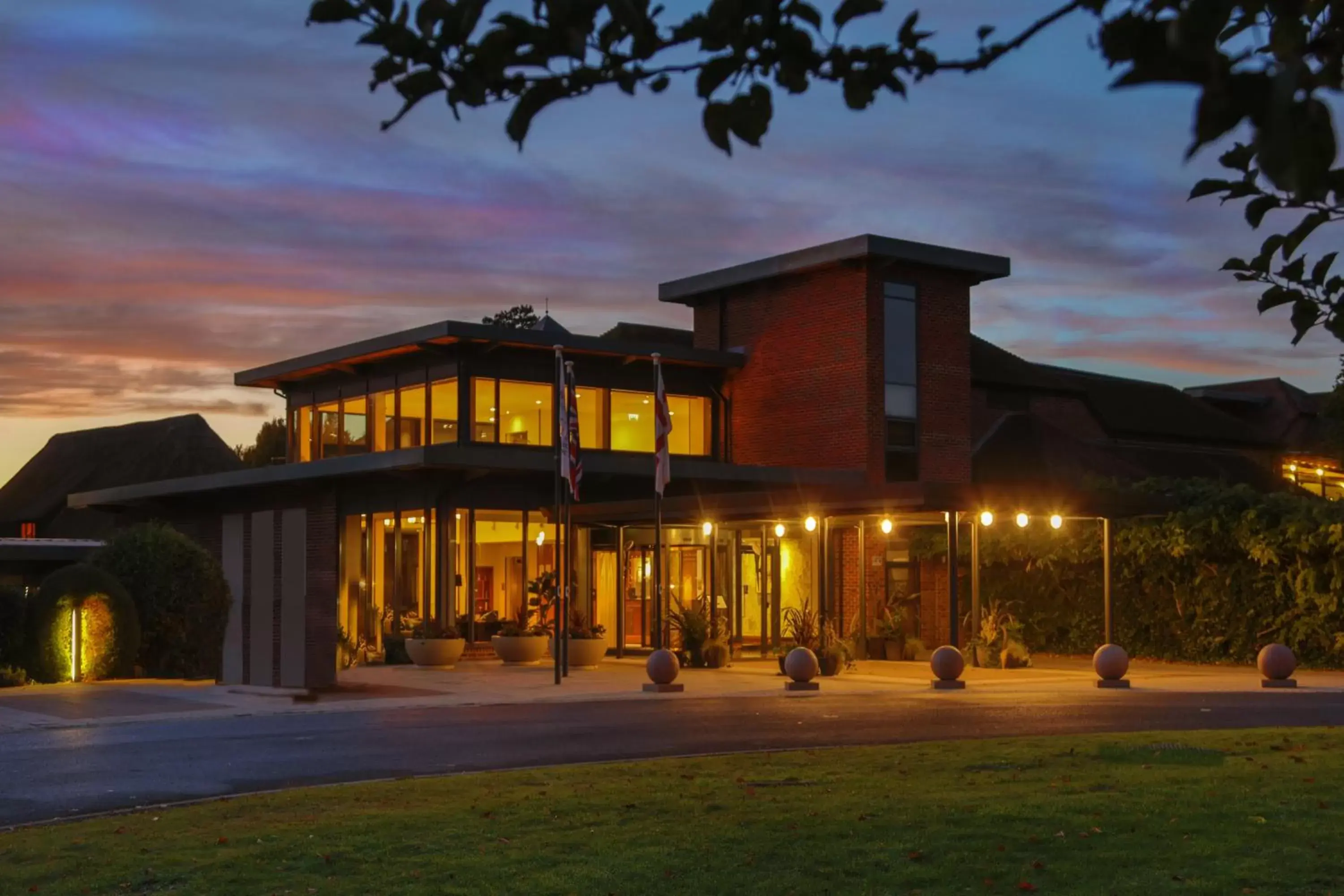 Facade/entrance, Property Building in Norton Park Hotel, Spa & Manor House - Winchester