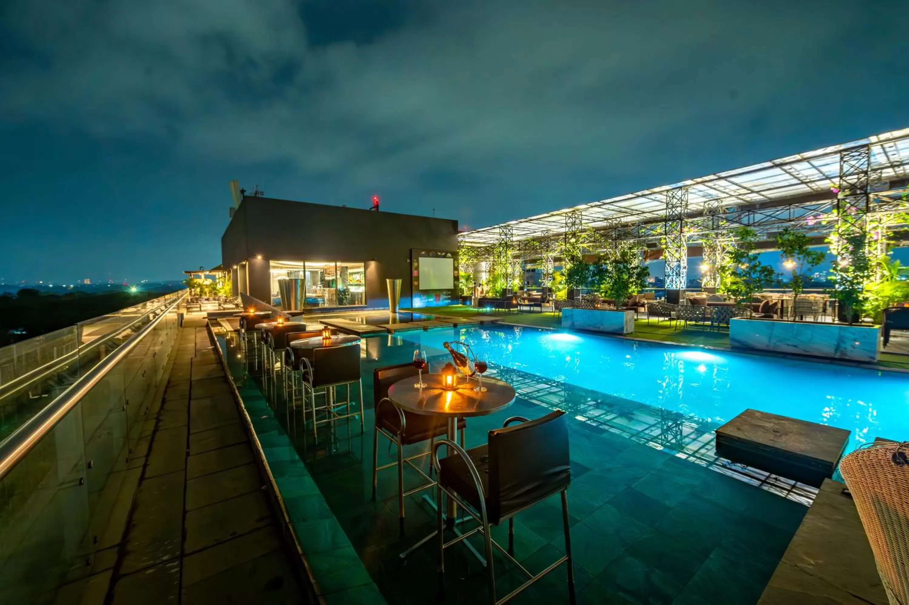 Swimming pool in O Hotel Pune Swimming pool in O Hotel Pune