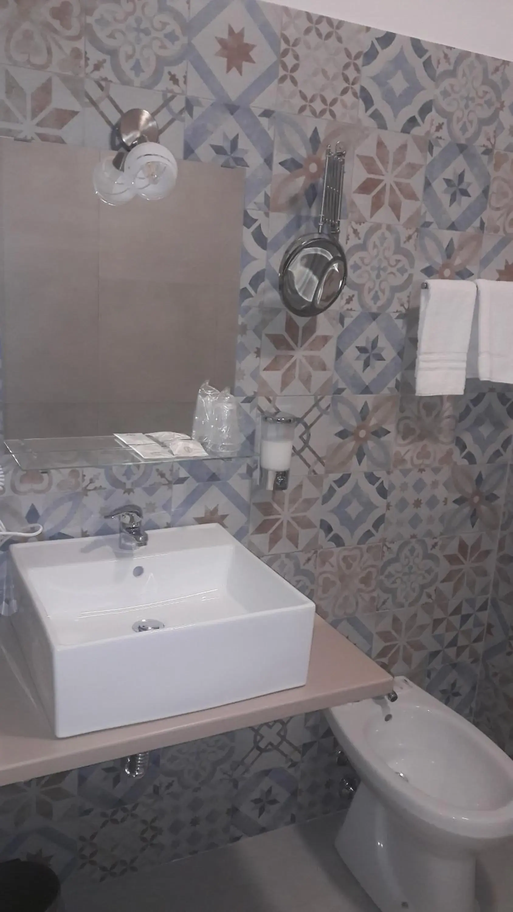 Bathroom in Umberto House Catania