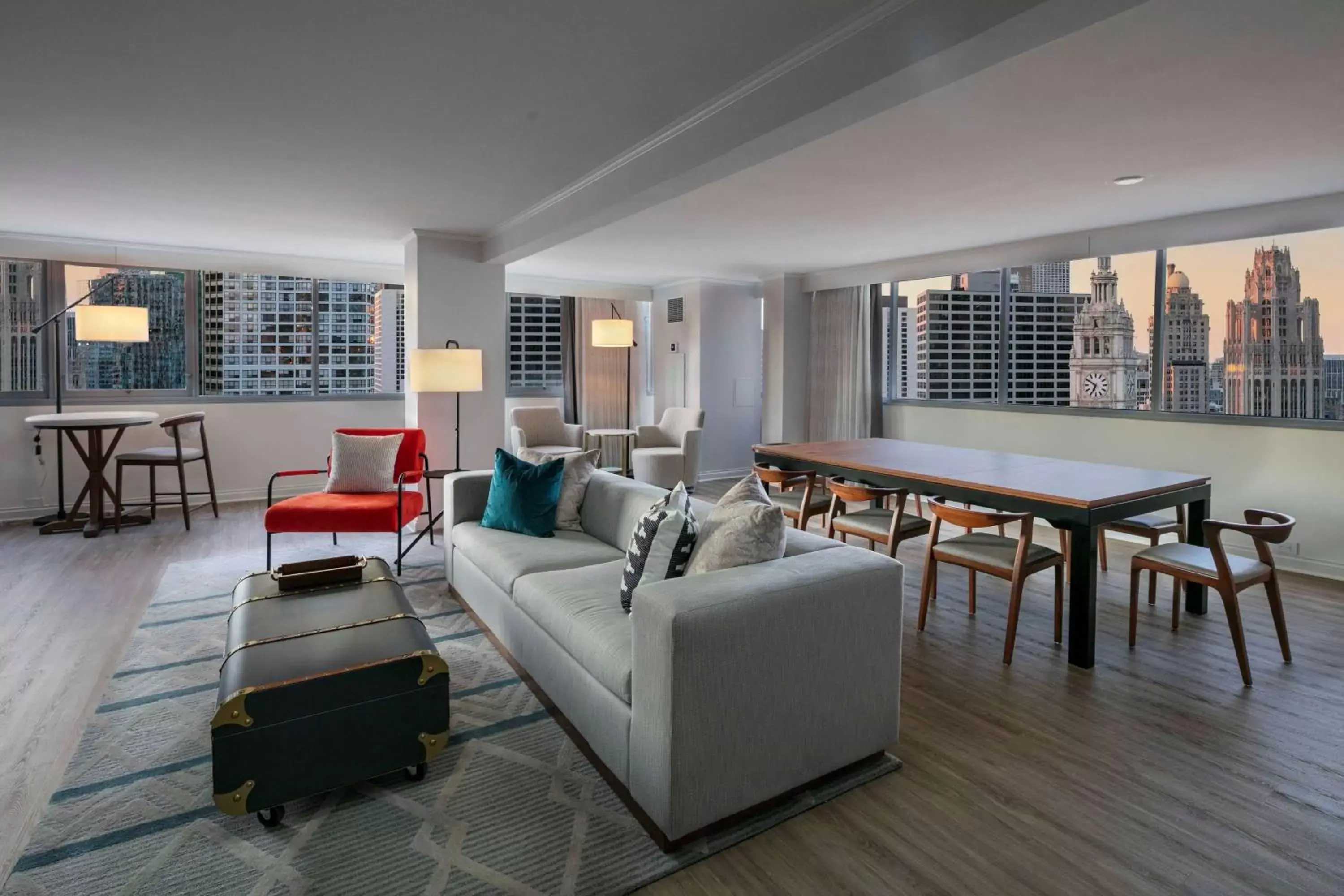 Photo of the whole room in The Royal Sonesta Chicago Downtown Photo of the whole room in The Royal Sonesta Chicago Downtown