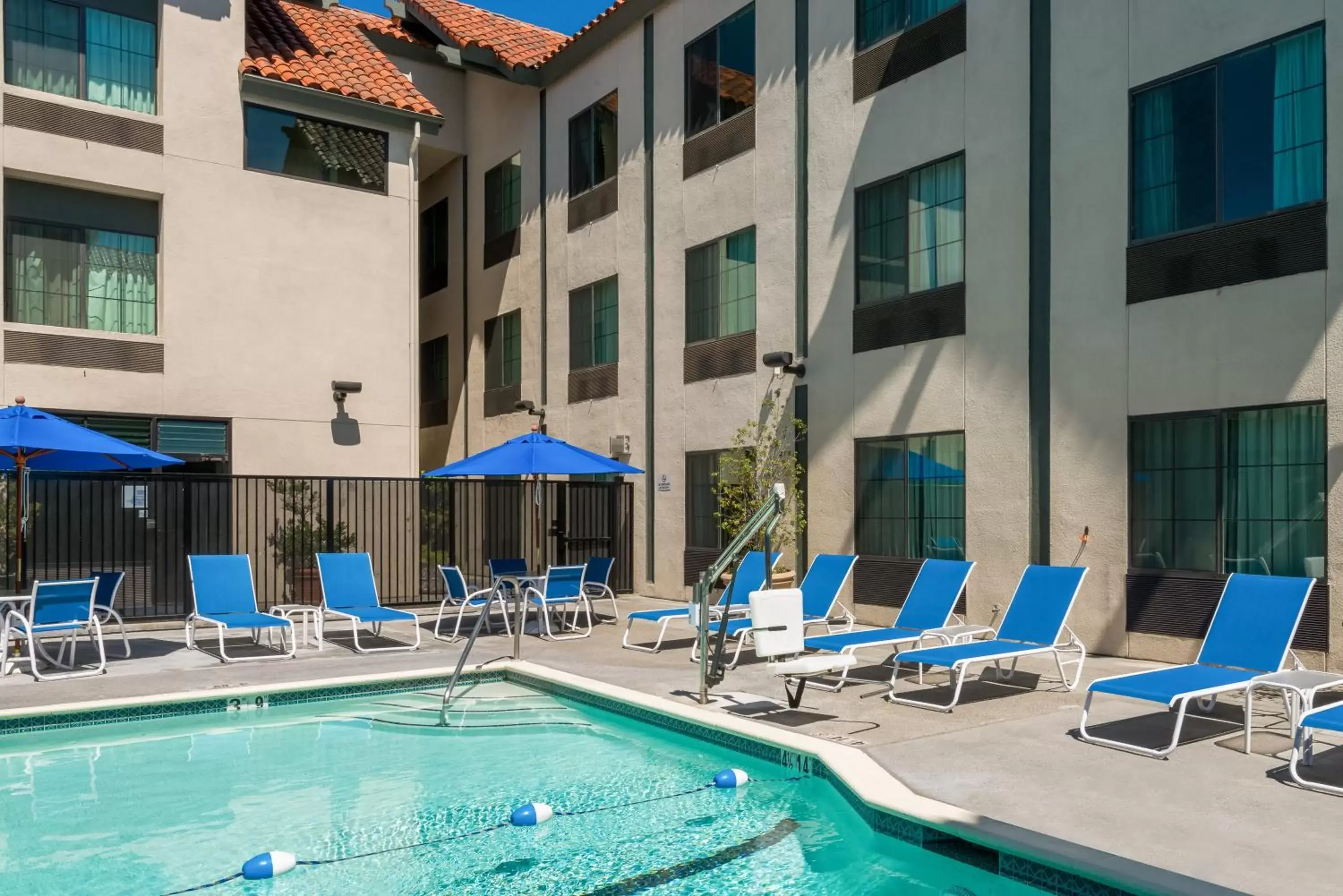 Swimming Pool in Holiday Inn Express Hotel & Suites Santa Clara - Silicon Valley, an IHG Hotel