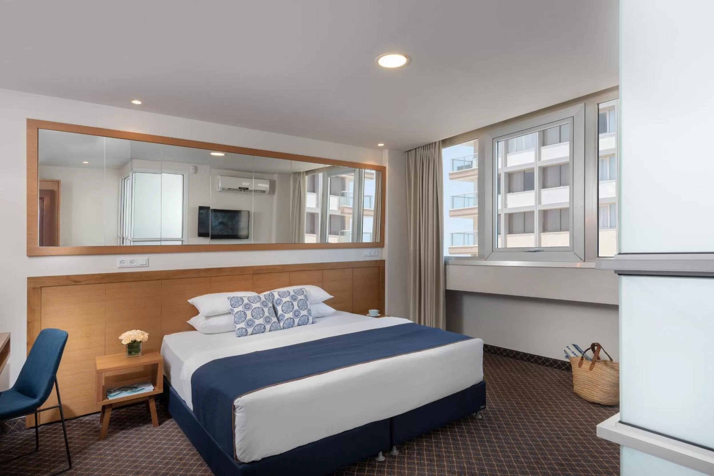 Photo of the whole room, Bed in Embassy Hotel Tel Aviv