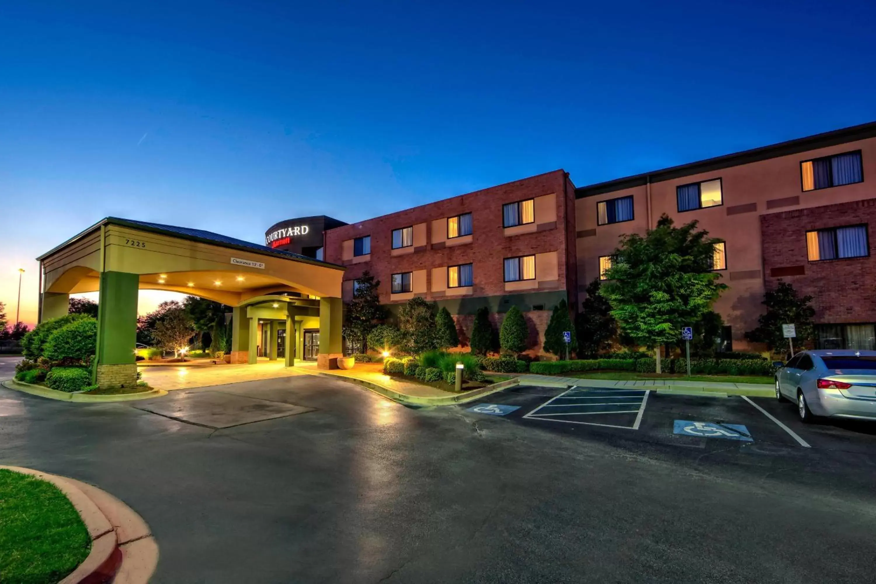 Property Building in Courtyard by Marriott Memphis Southaven