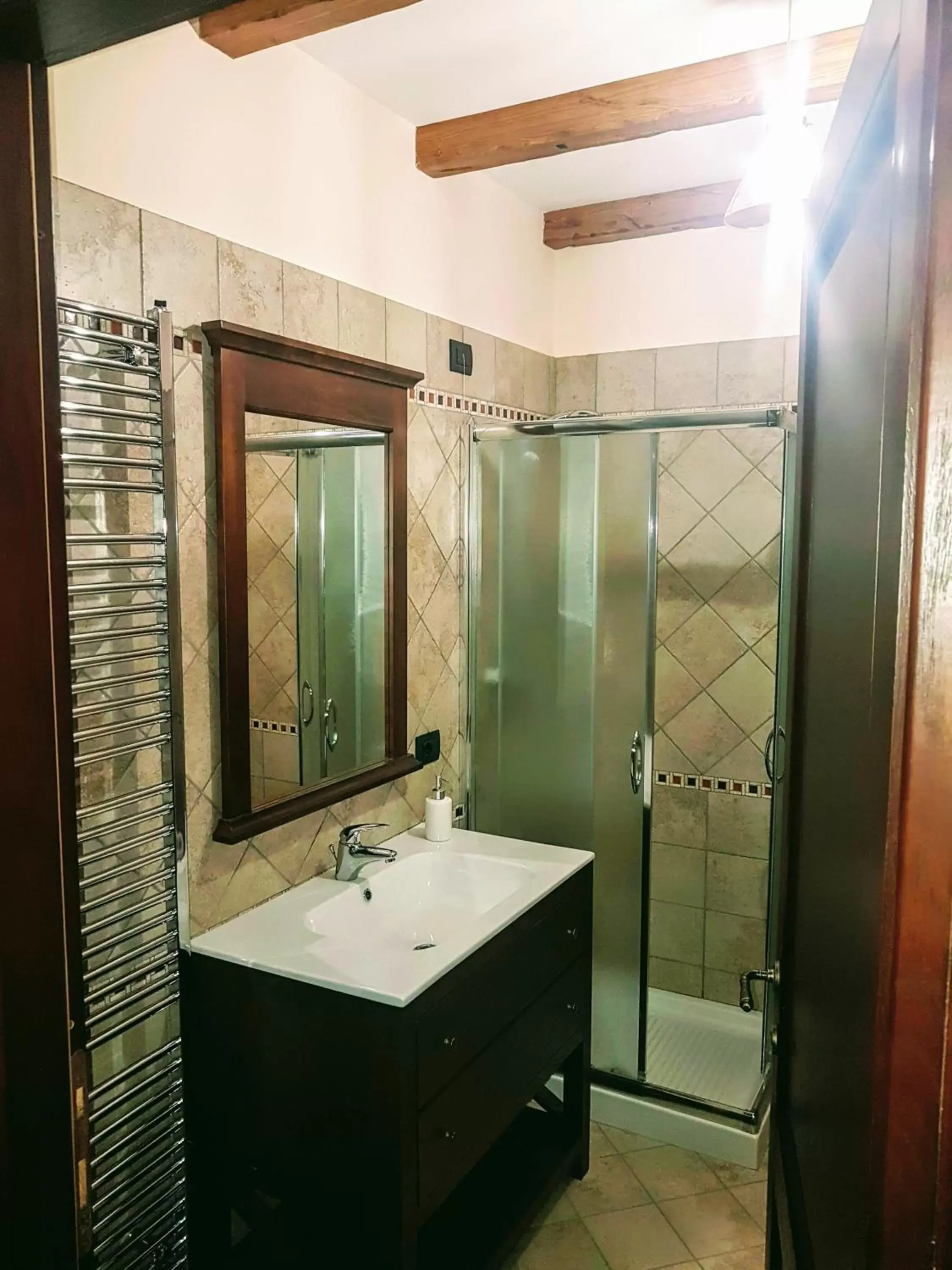 Shower, Bathroom in BORGO LUNA
