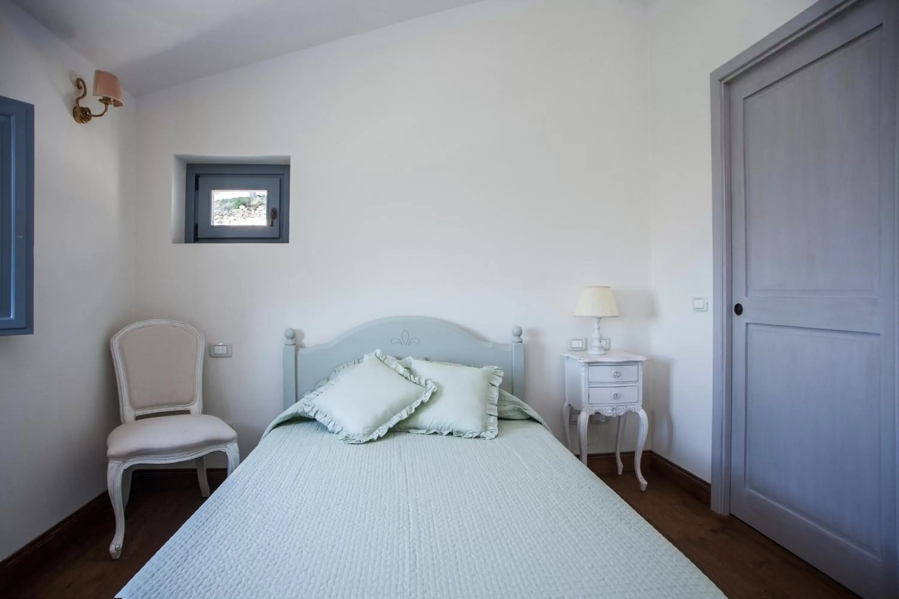 Single Room with Private Bathroom in Podere La Contessa B&B Single Room with Private Bathroom in Podere La Contessa B&B