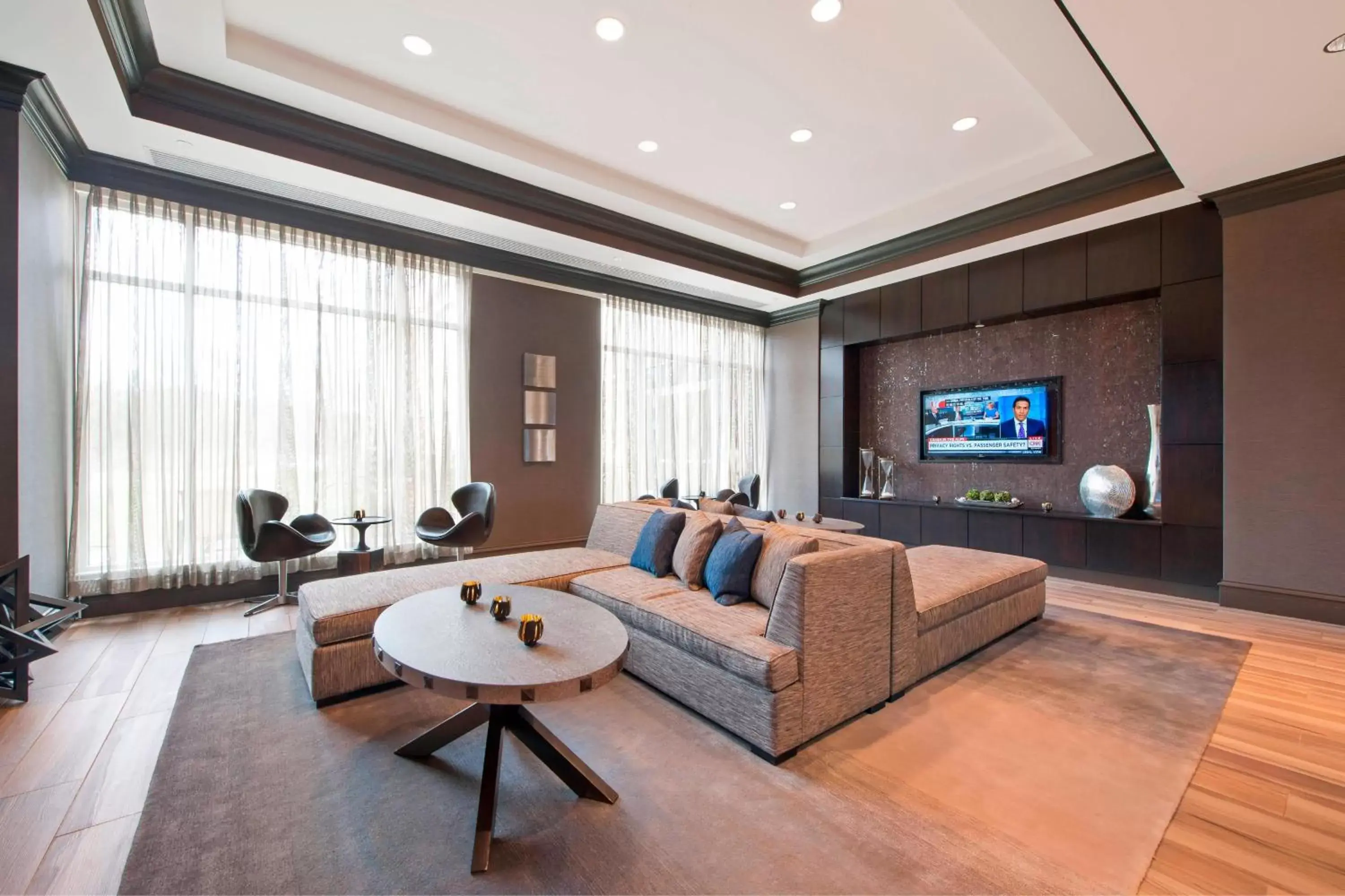 Photo of the whole room, Seating Area in Bridgewater Marriott