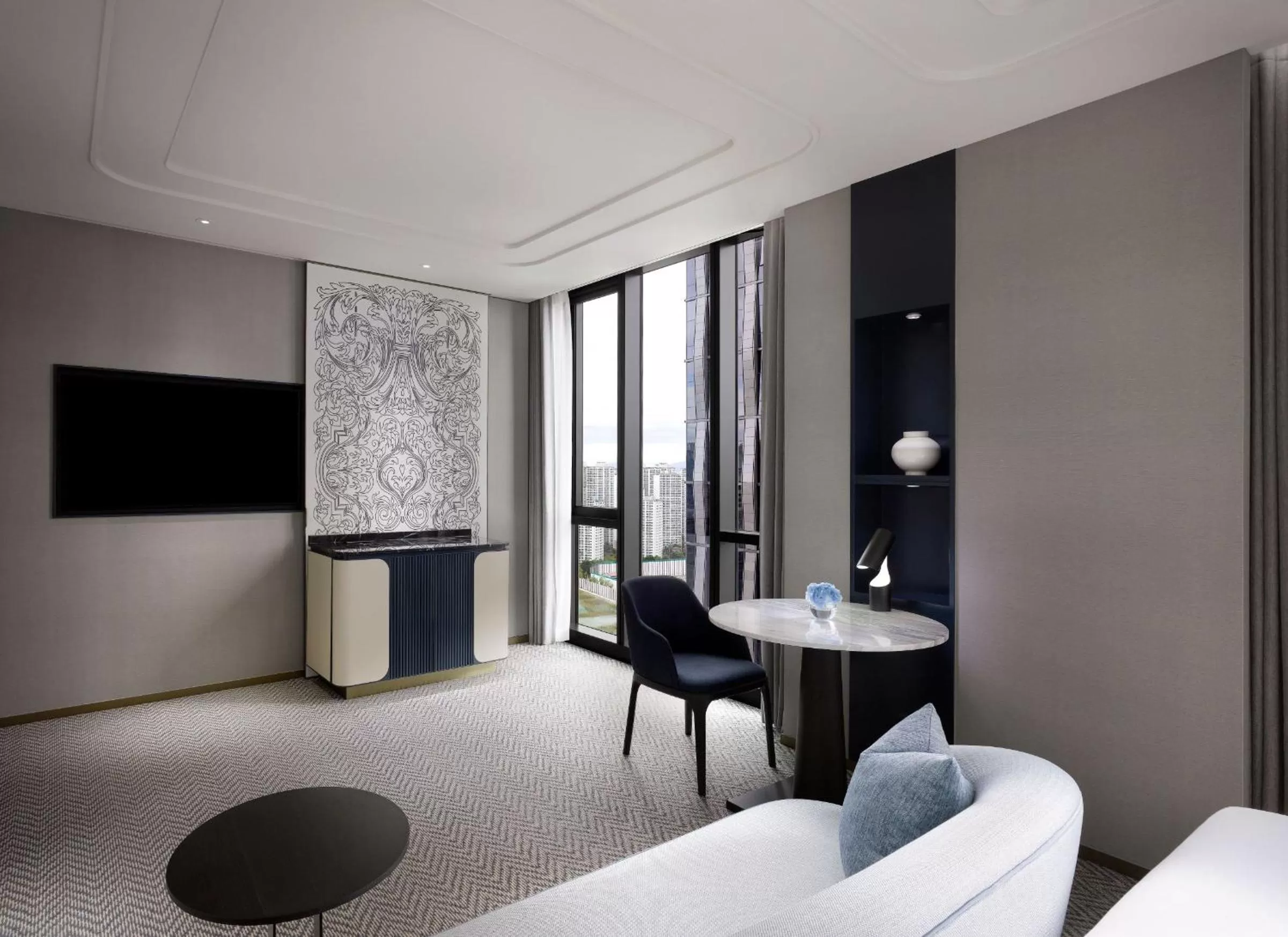 Seating area in Sofitel Ambassador Seoul Hotel & Serviced Residences