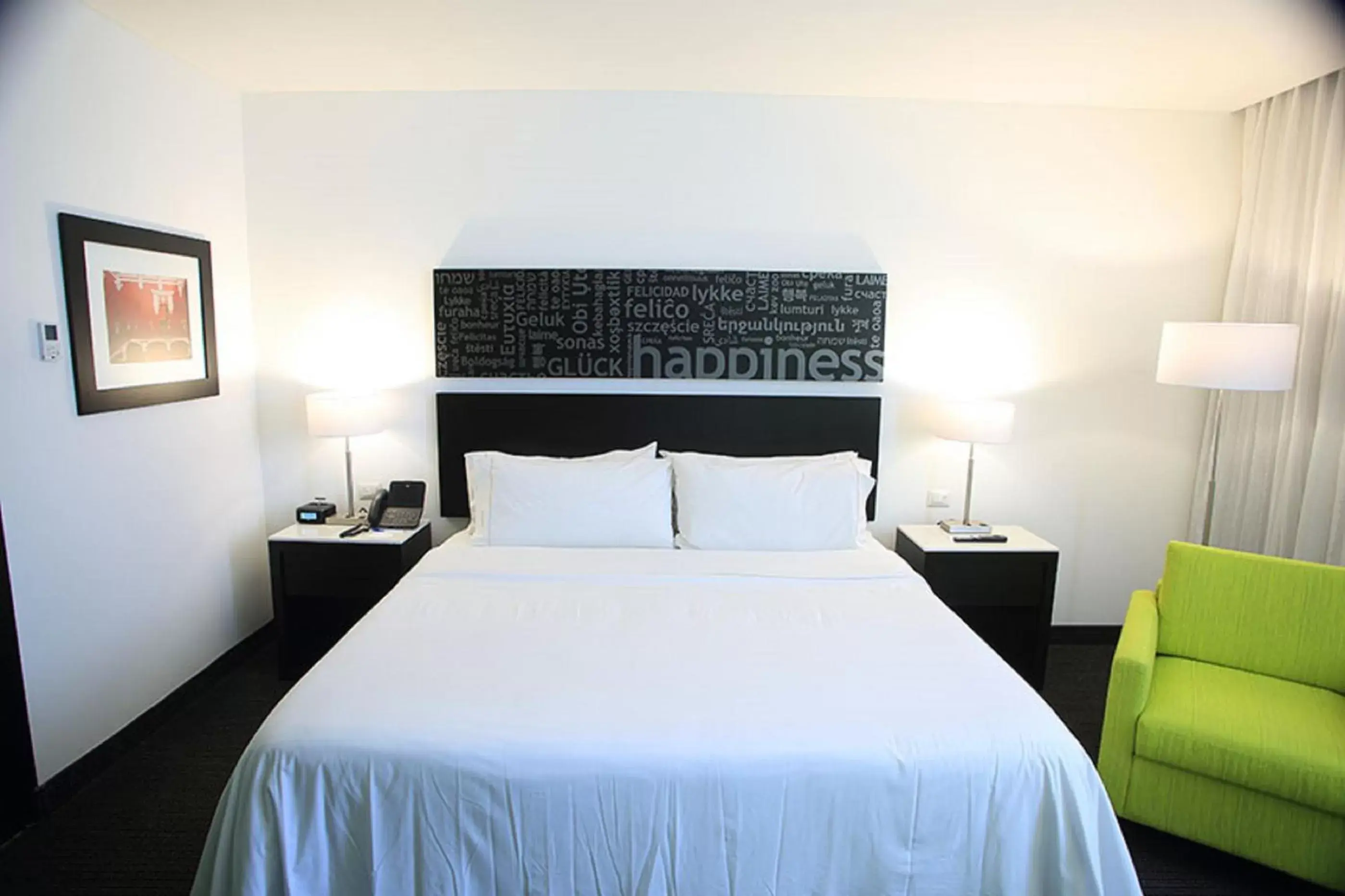 Bedroom, Bed in Holiday Inn Express & Suites Puebla Angelopolis, an IHG Hotel