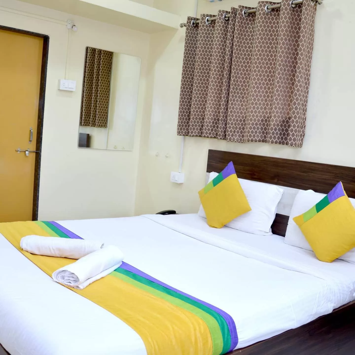 Photo of the whole room, Bed in Hotel Bestow Inn Koregaon Park Pune -Near Osho Ashram