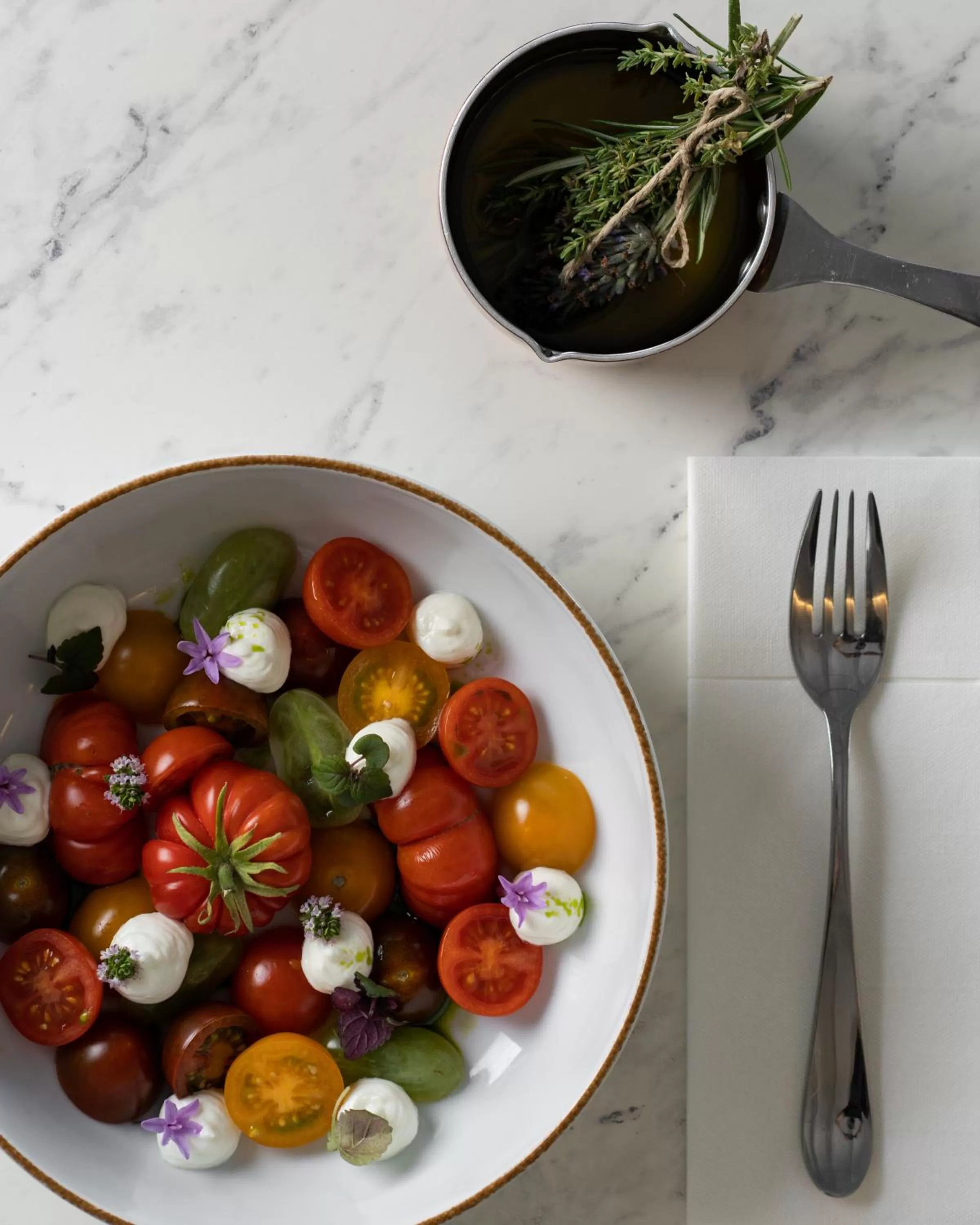 Restaurant/places to eat in De Sol Hotel & Spa