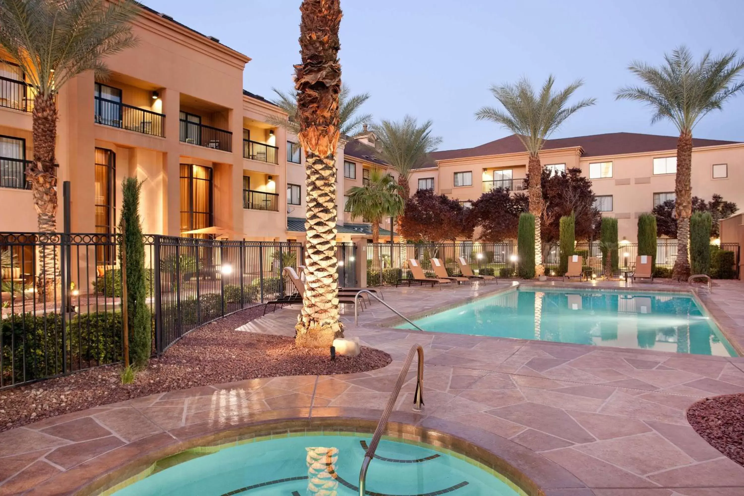 Pool view, Swimming Pool in Sonesta Select Las Vegas Summerlin
