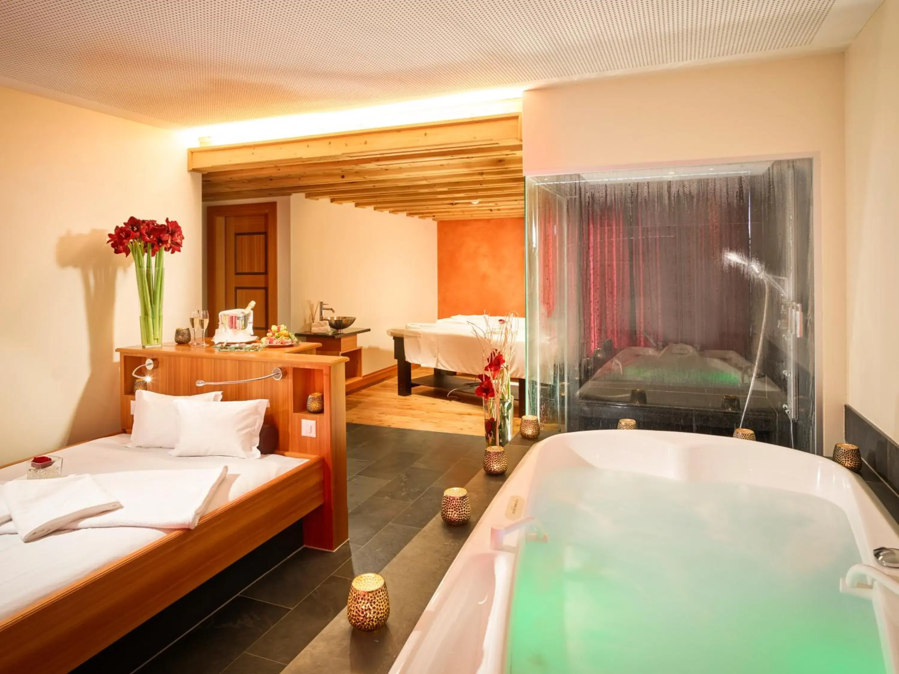 Spa and wellness centre/facilities, Bathroom in Grand Hotel Kronenhof