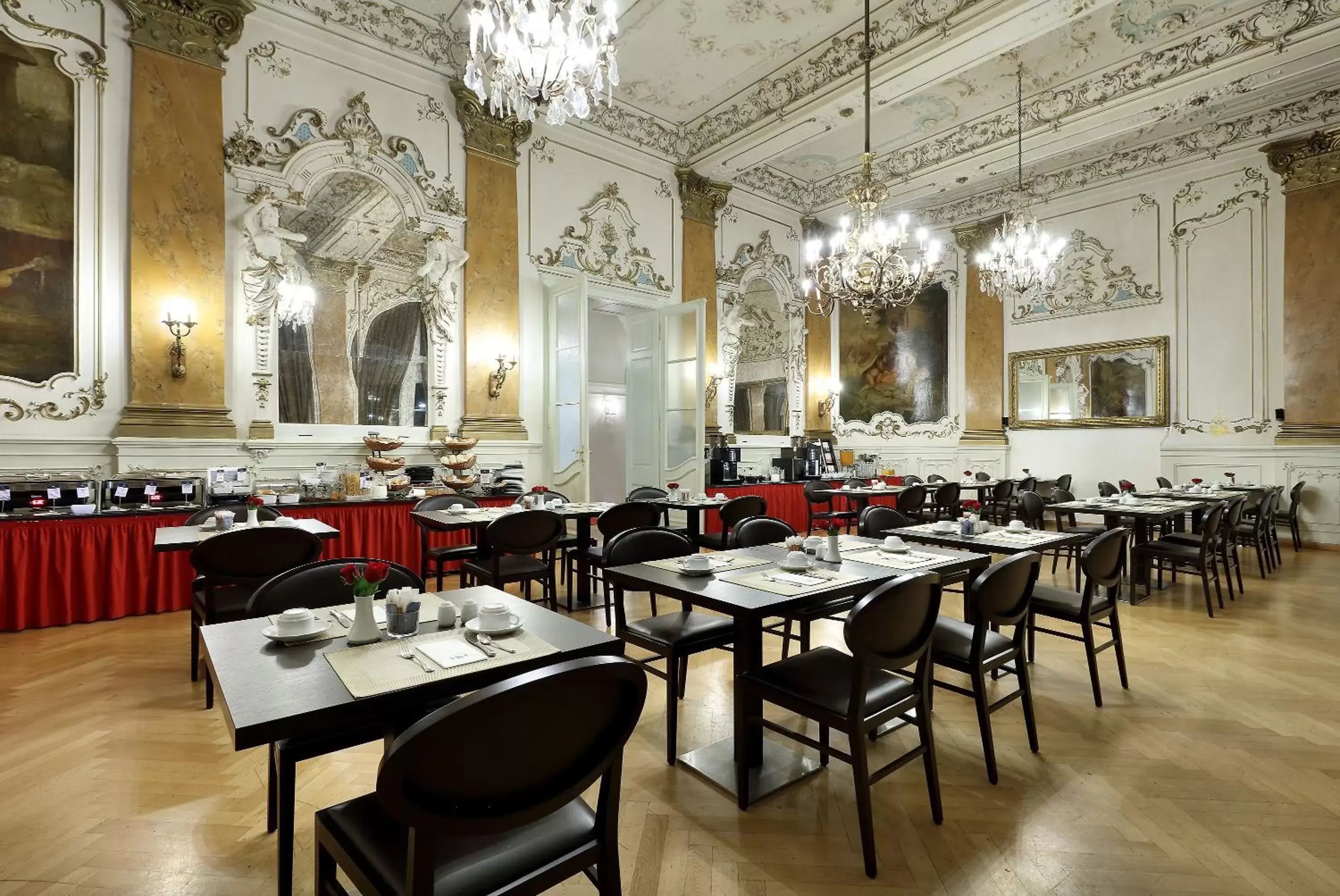 Restaurant/Places to Eat in Eurostars Park Hotel Maximilian