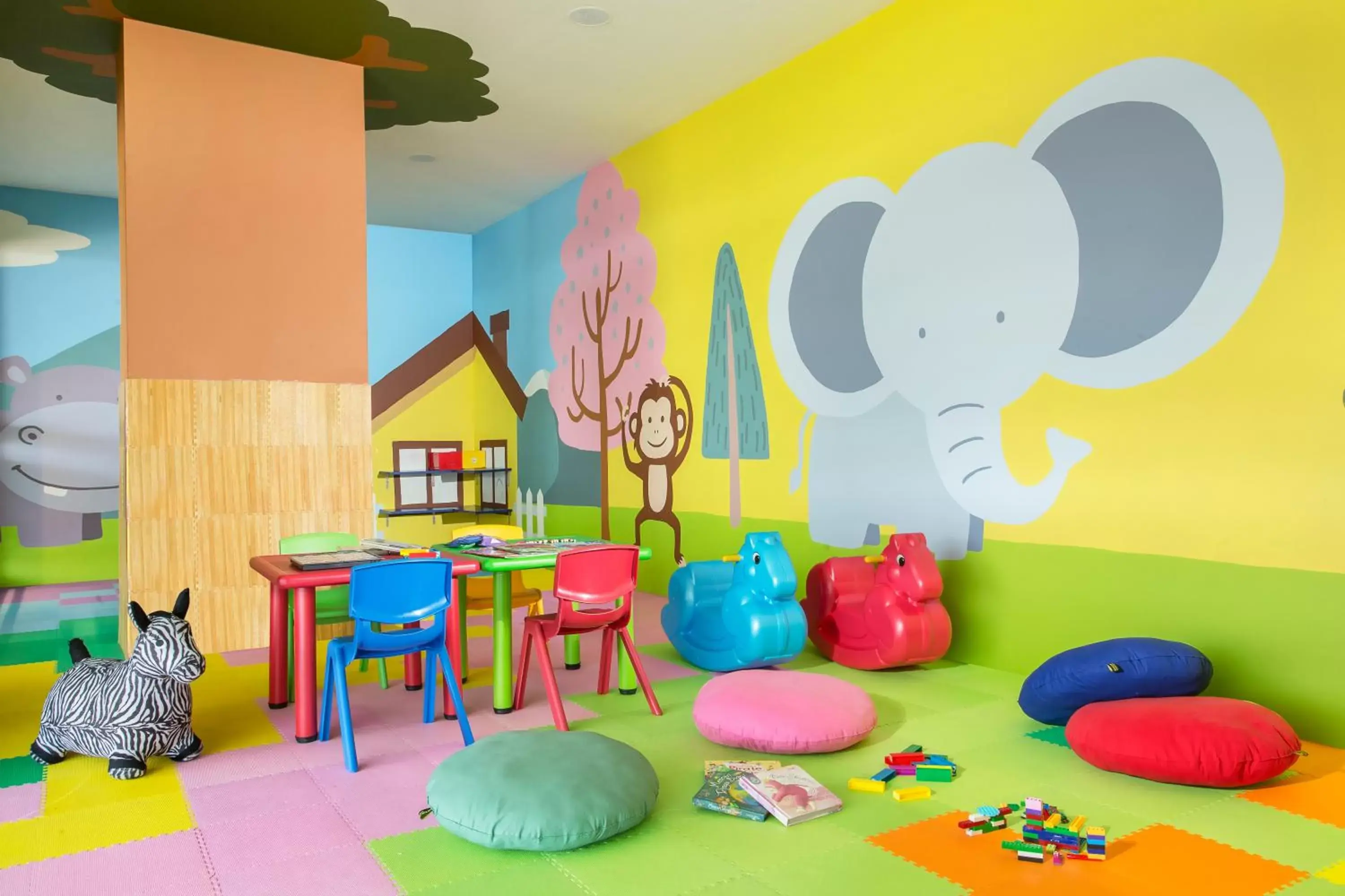 Kids's club, Kid's Club in Swiss-Belresort Dago Heritage