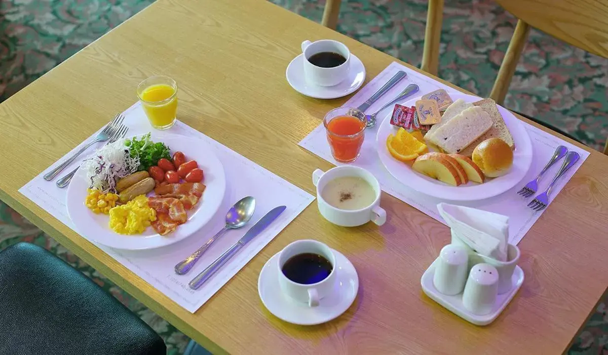 Breakfast in Benikea Swiss Rosen Hotel