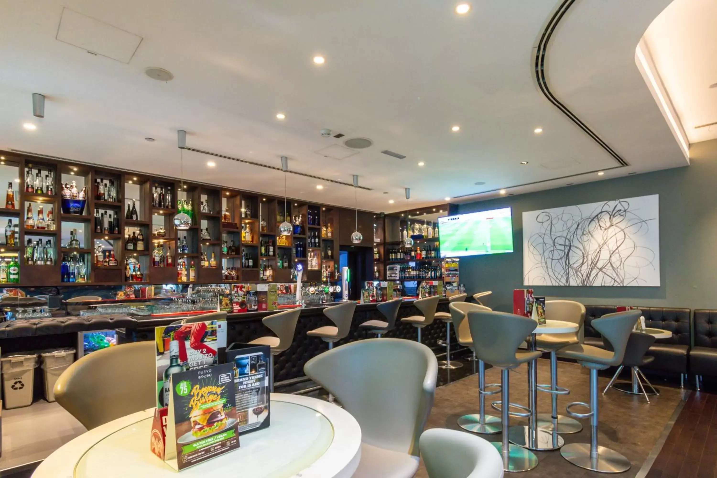 Lounge or bar in Premier Inn Abu Dhabi International Airport