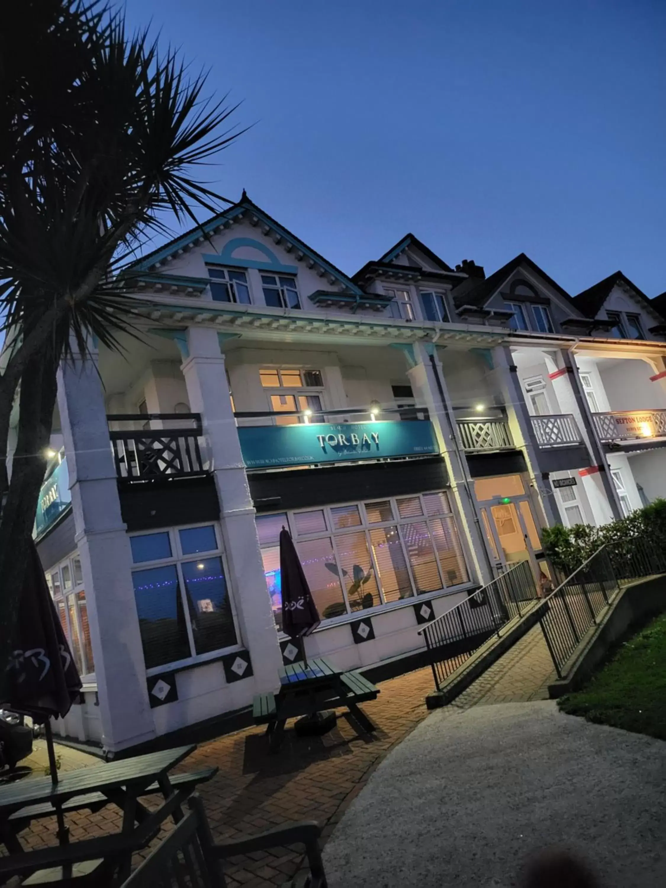 Property Building in Beach Hotel Torbay