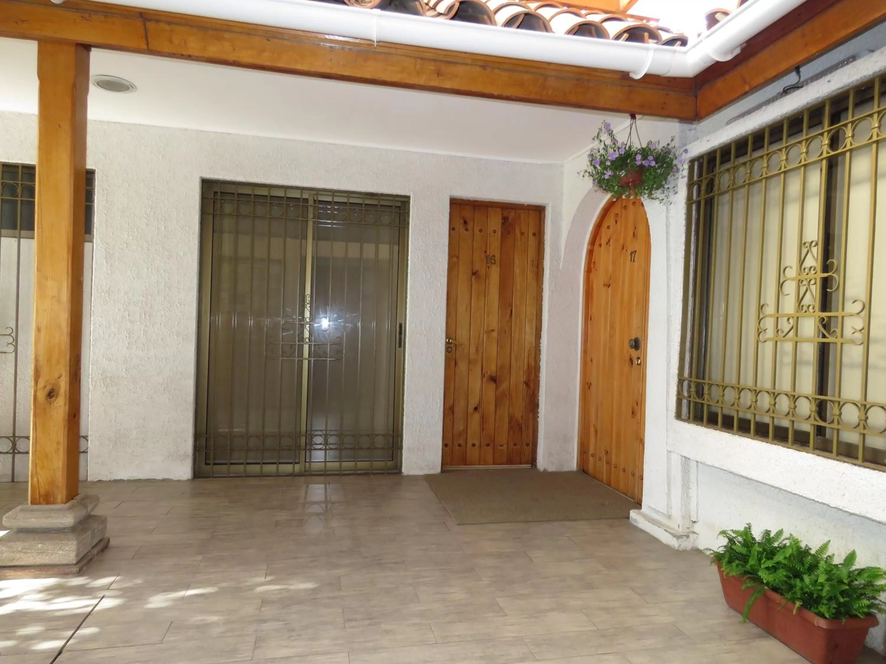 Facade/entrance in Hotel La Fuente