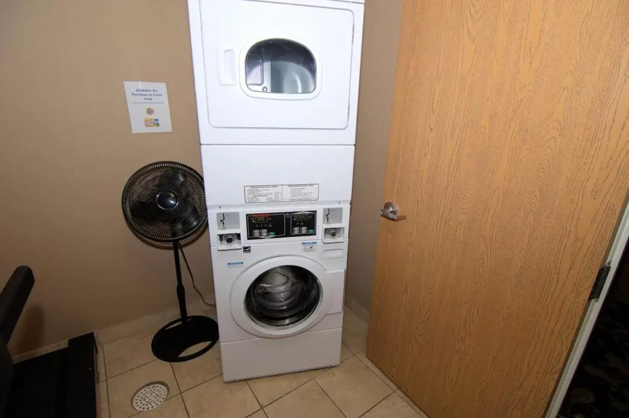 Area and facilities, Bathroom in Rock Island Inn & Suites