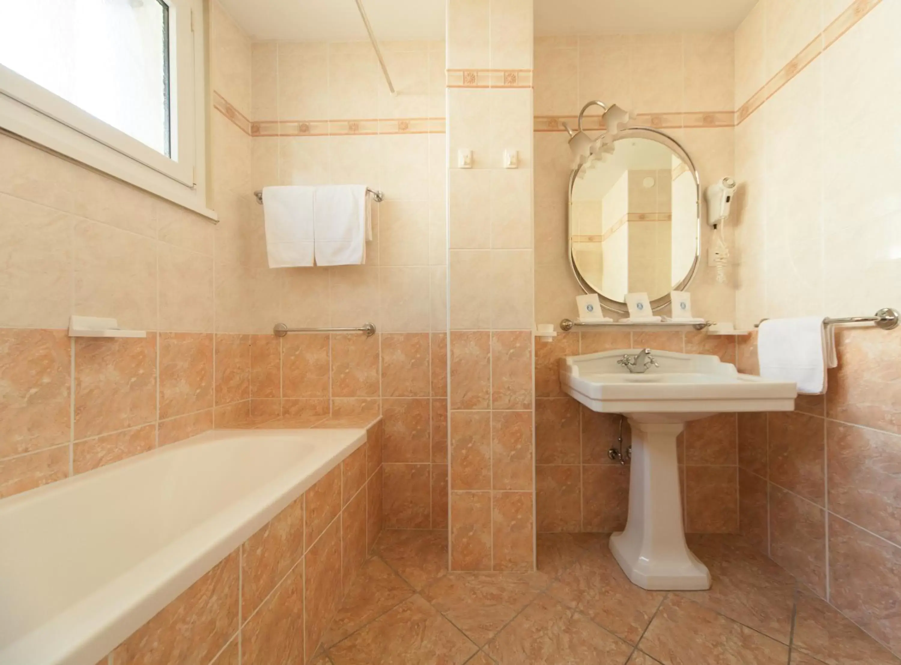 Bathroom in Hotel Nassa Garni