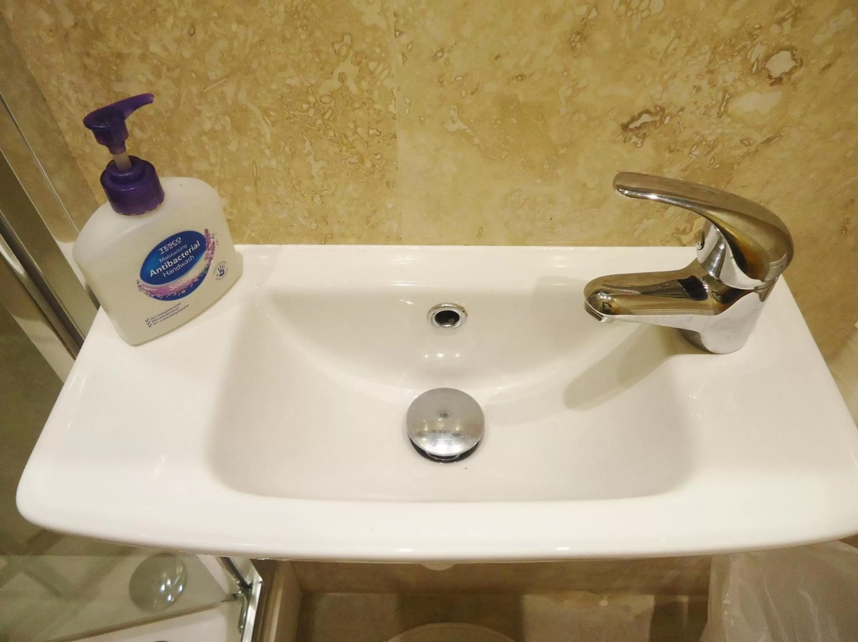 Bathroom in Hour Glass Hotel