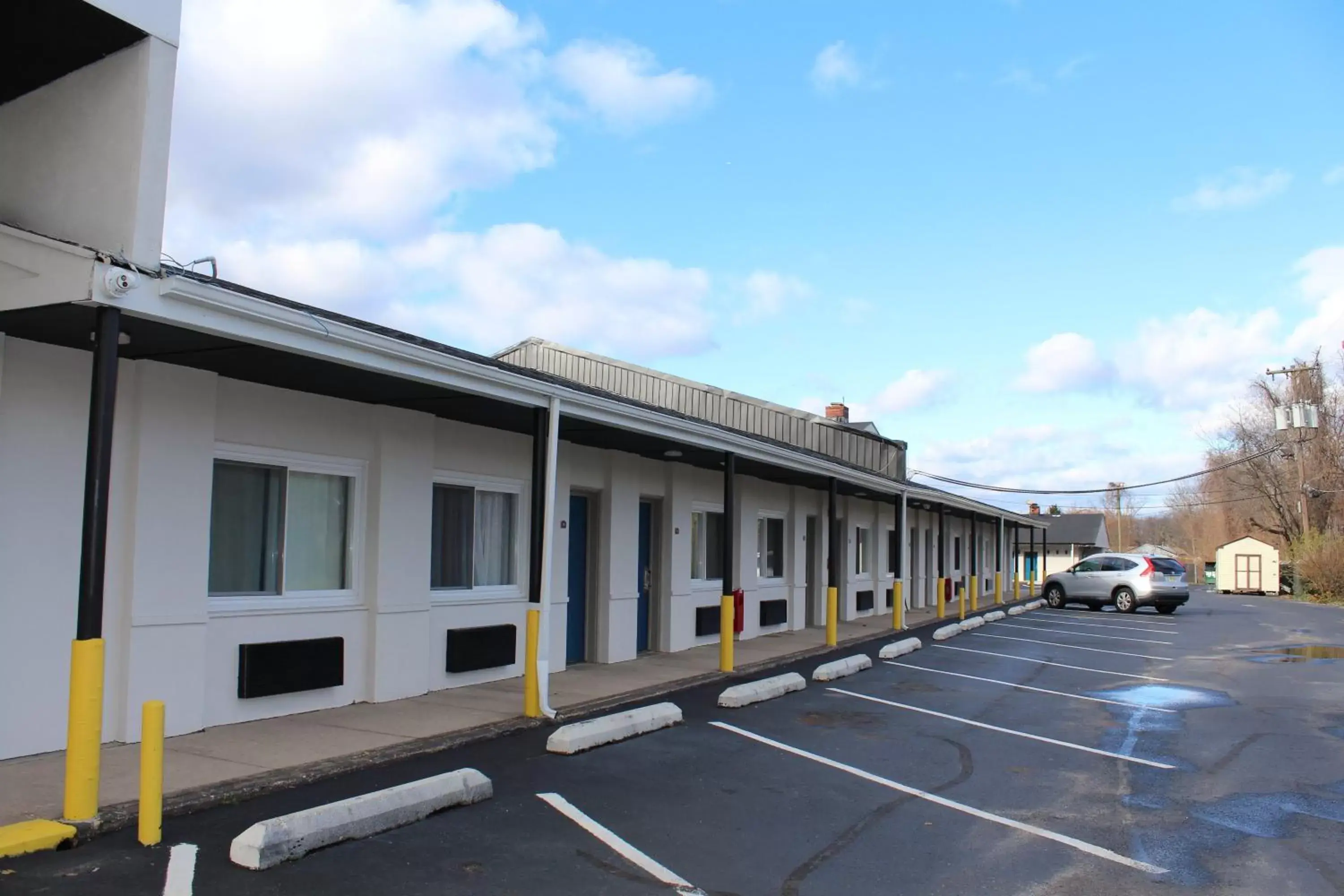 Property Building in Days Inn by Wyndham Wrightstown