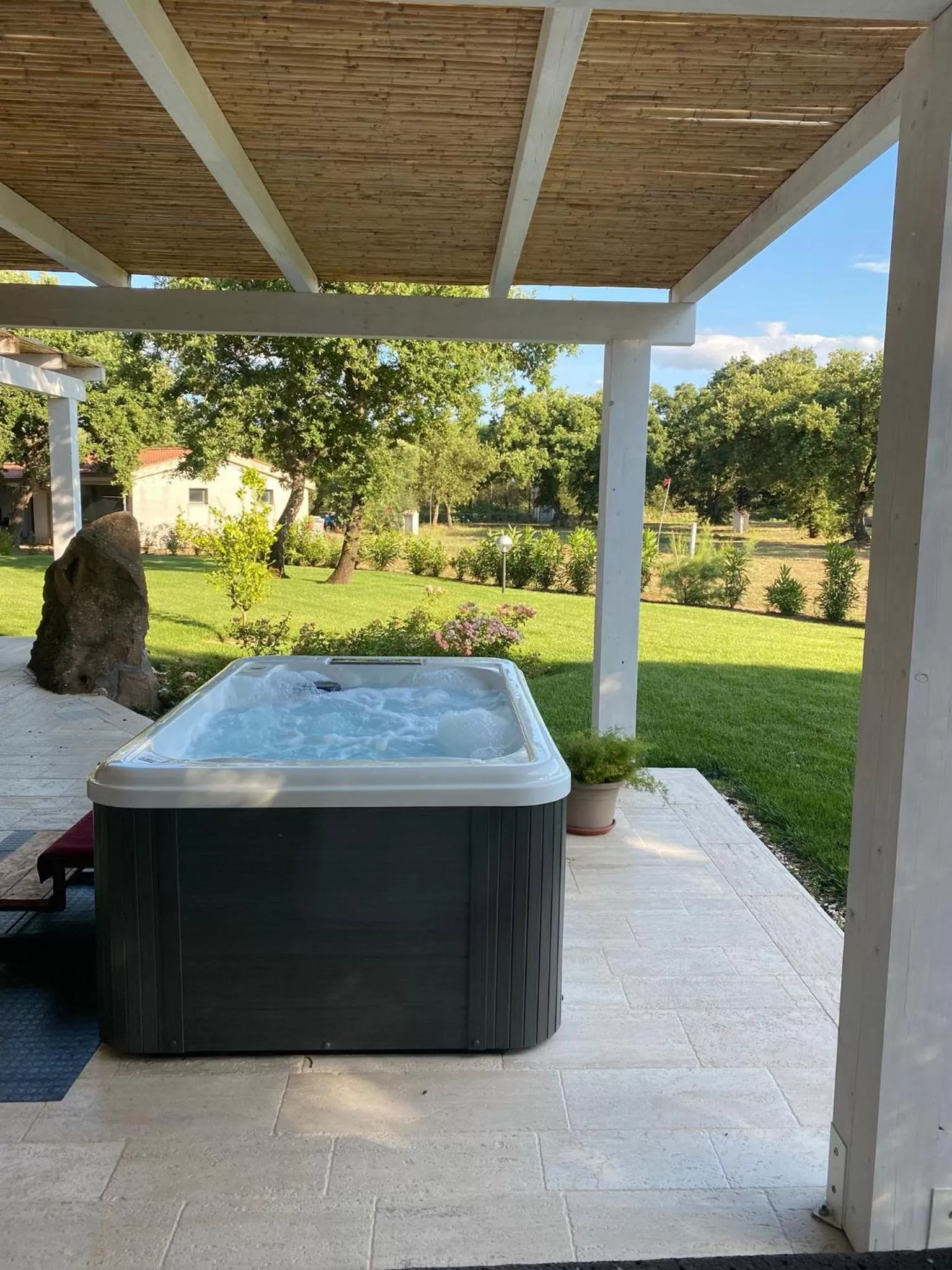 Swimming pool in Regia Hotel