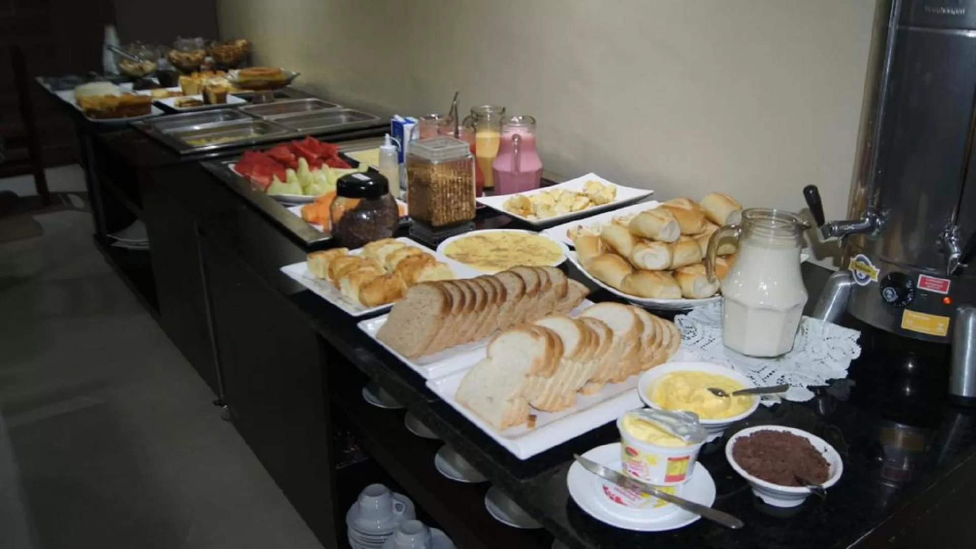 Restaurant/places to eat, Breakfast in Sonia Flat Tambaú - Apartamento vista mar no Mano's Royal Hotel