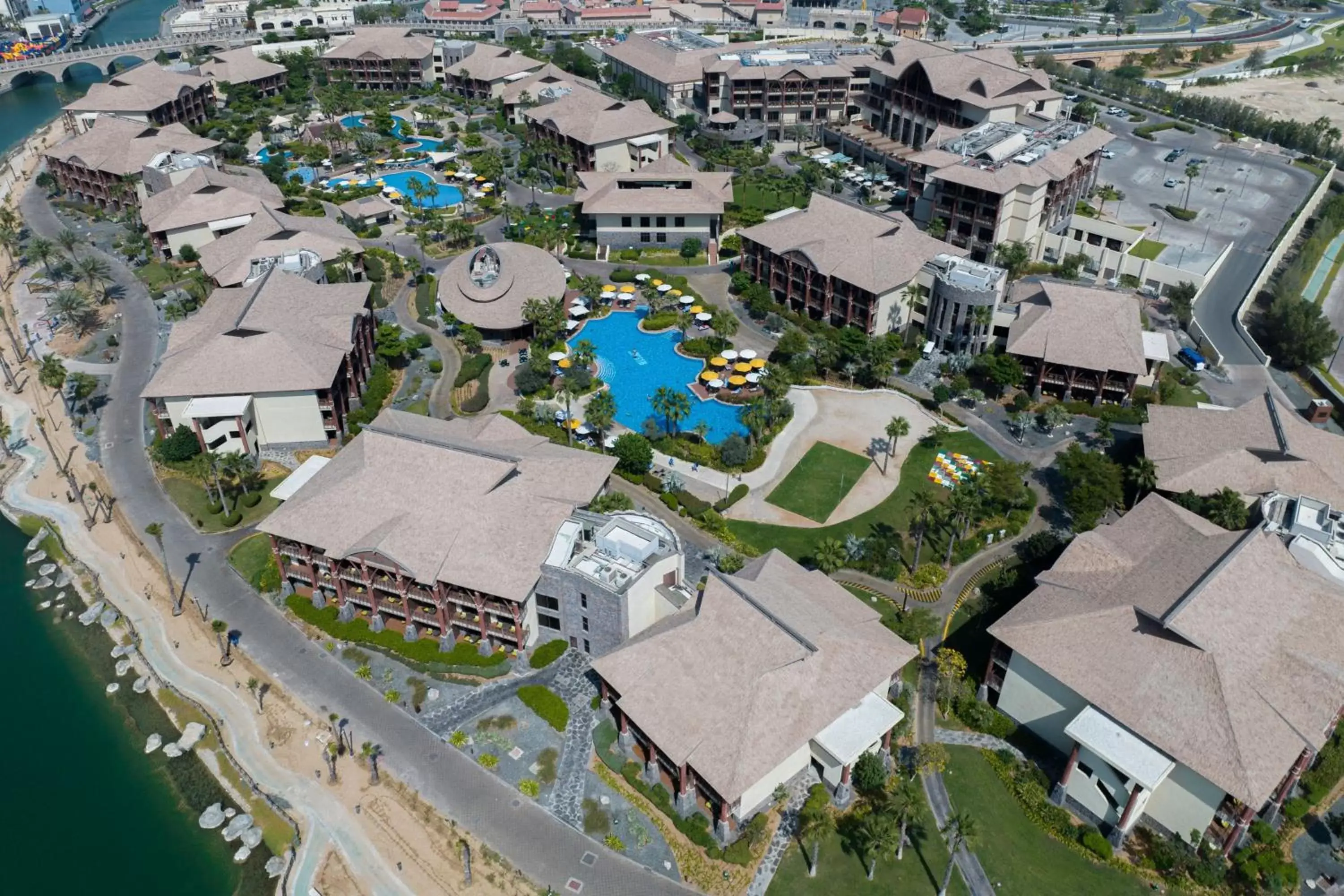Property building, Bird's-eye View in Lapita, Dubai Parks and Resorts, Autograph Collection