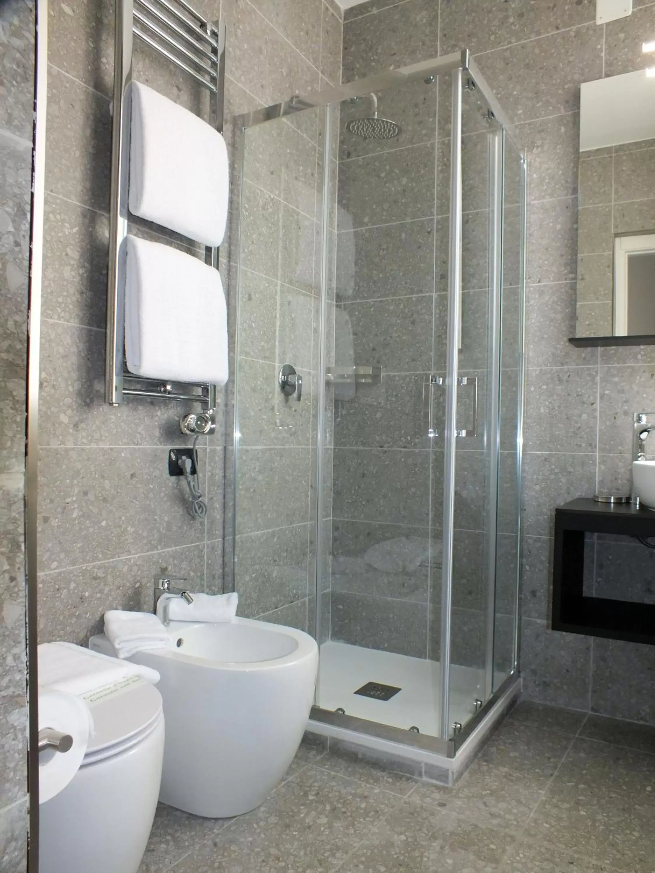 Shower, Bathroom in BB Hotels Smarthotel Derose