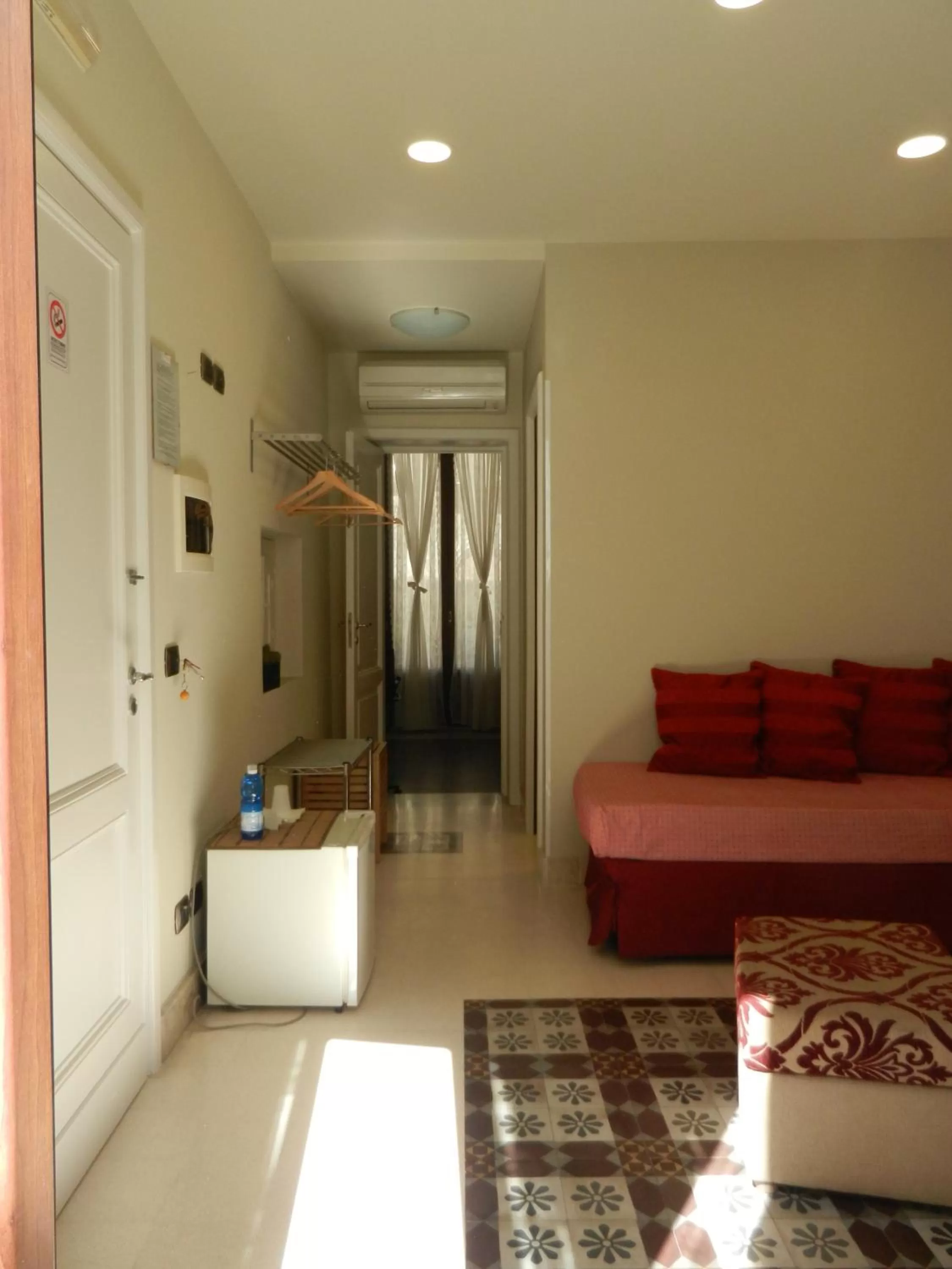 Photo of the whole room in RossoCorallo B&B