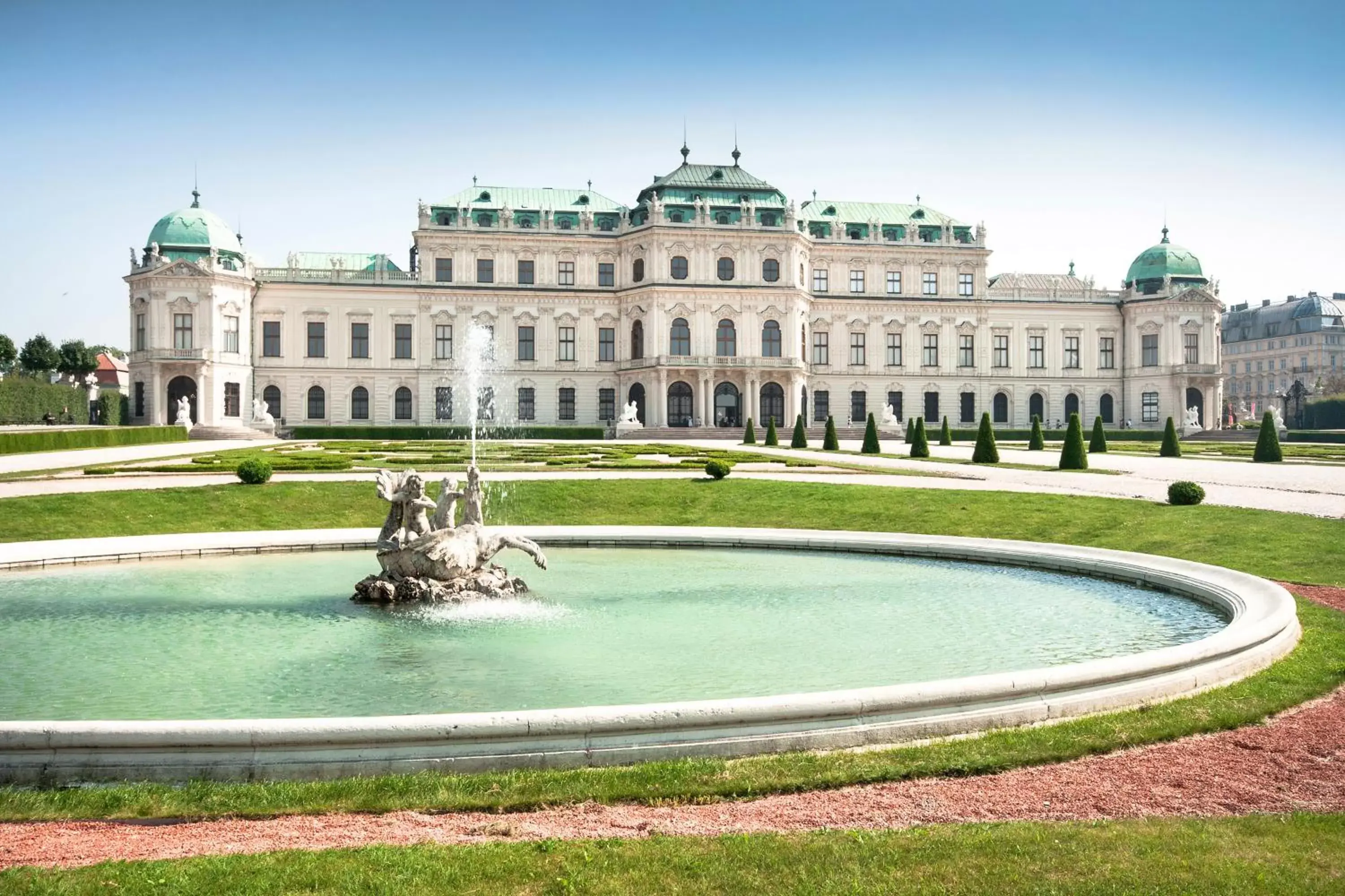 Nearby landmark, Property Building in Grand Hotel Wien