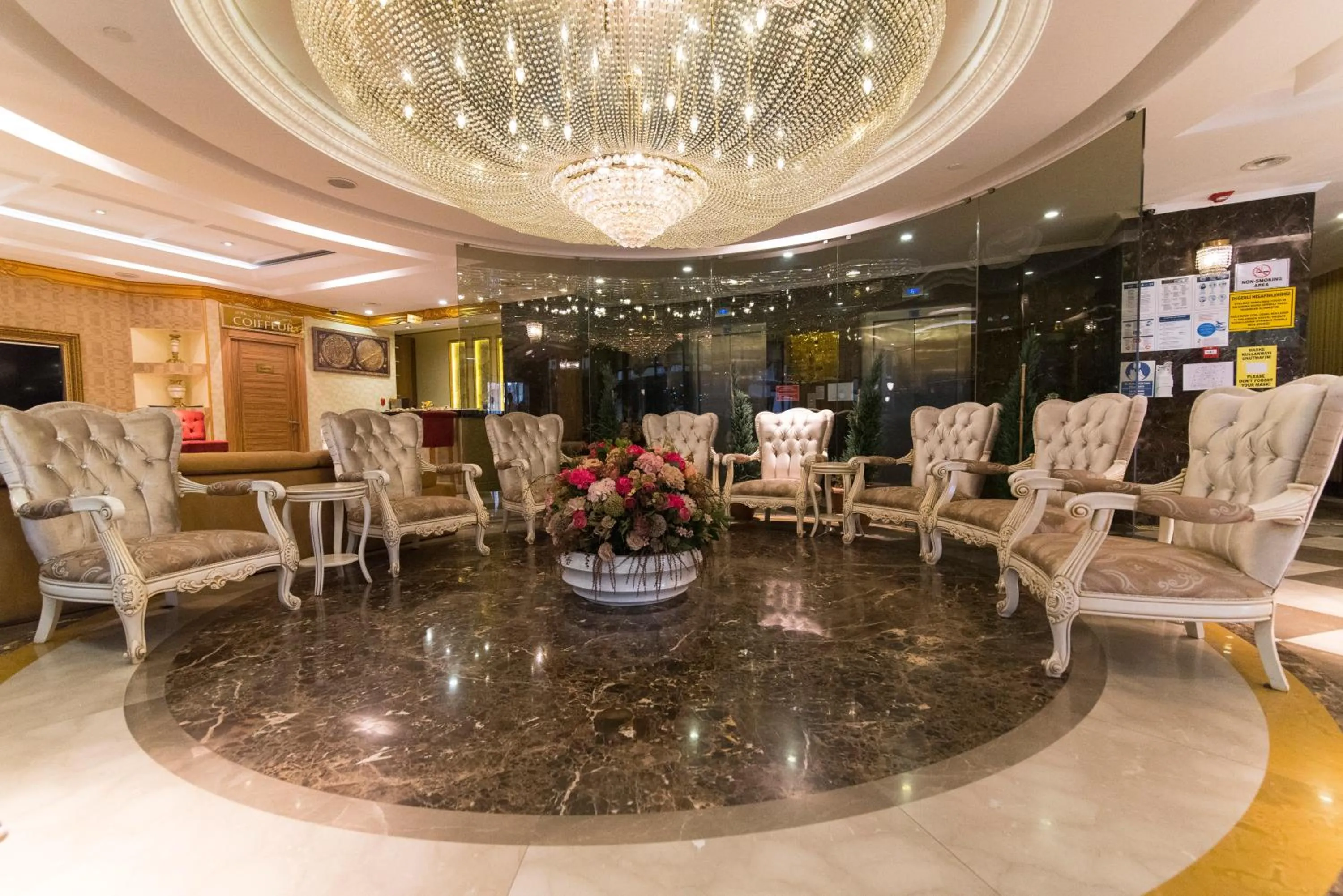 Lobby or reception in MidMar Deluxe Hotel