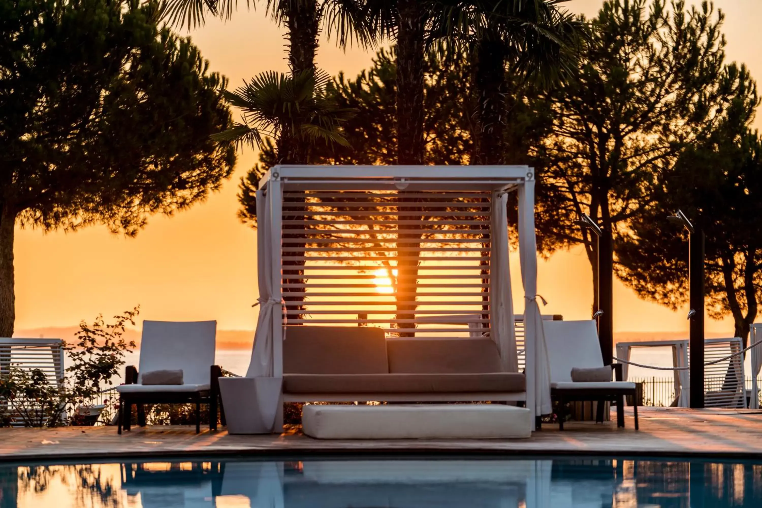 Swimming Pool in Splendido Bay Luxury Spa Resort