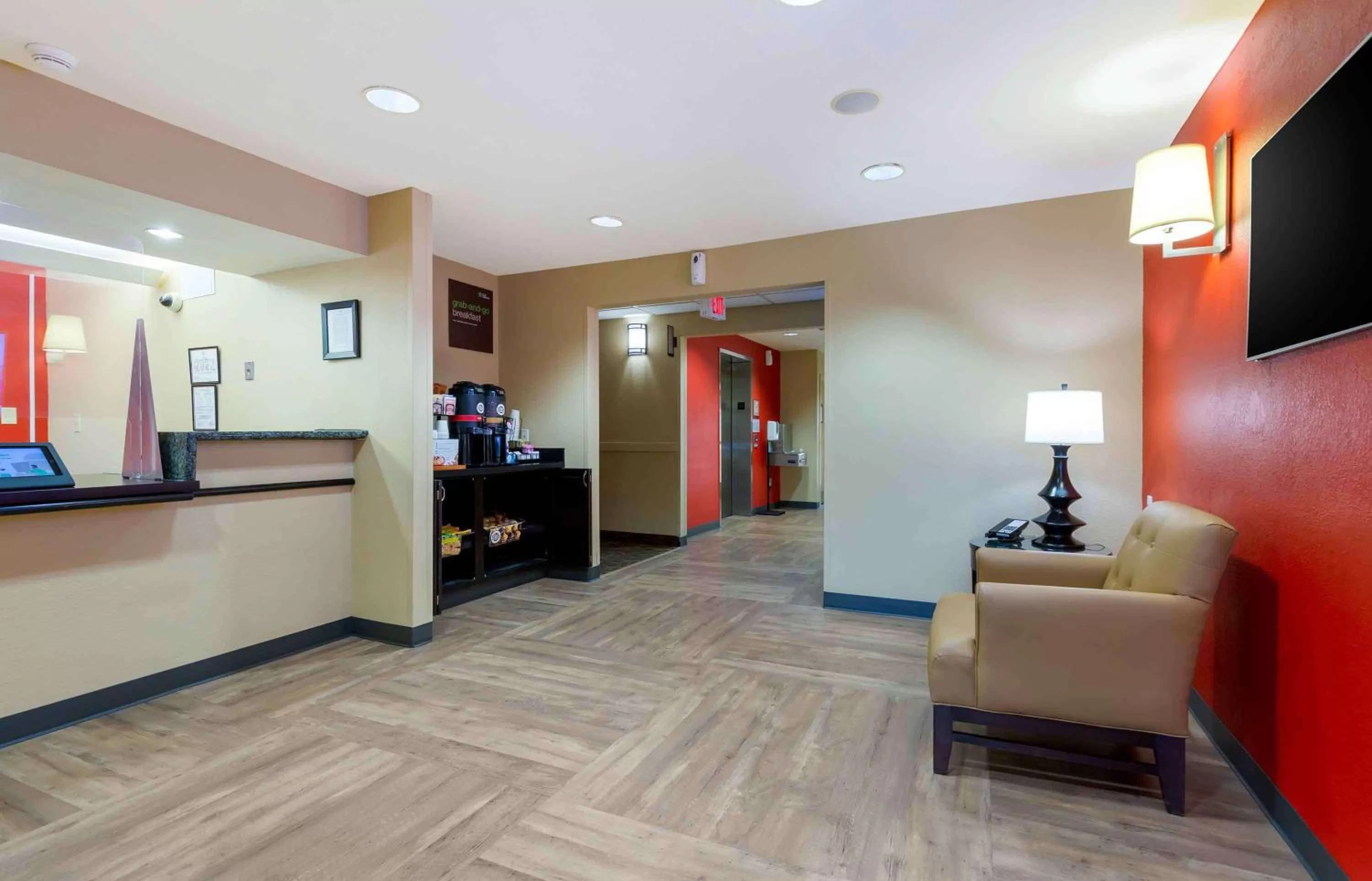 Lobby or reception, Lobby/Reception in Extended Stay America Suites - Washington, DC - Fairfax